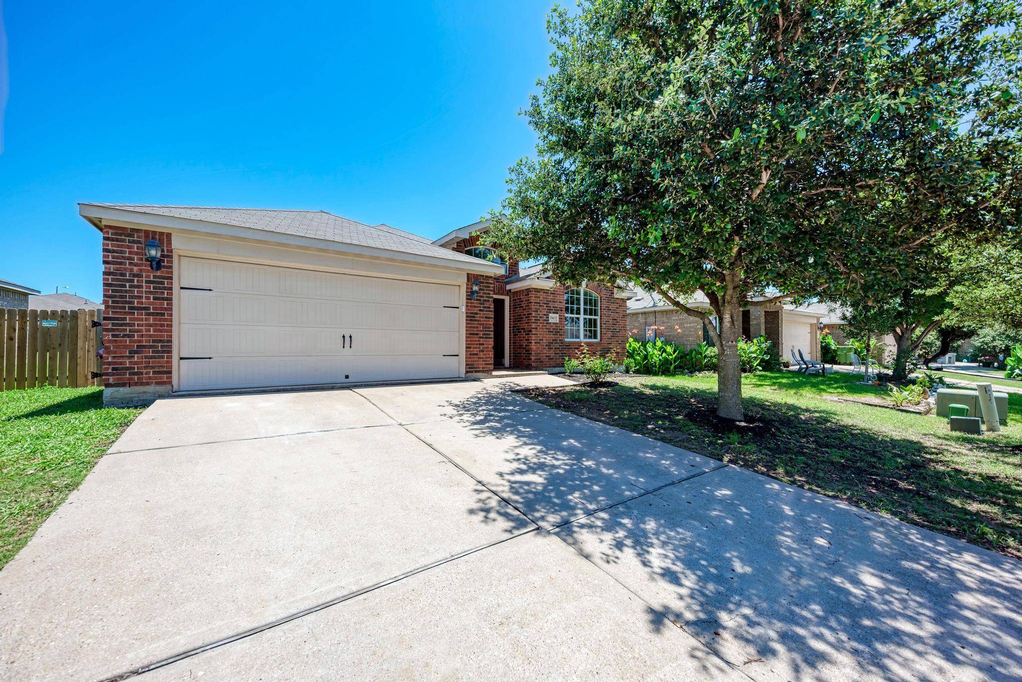 19413 James Manor ST, Manor, TX 78653
