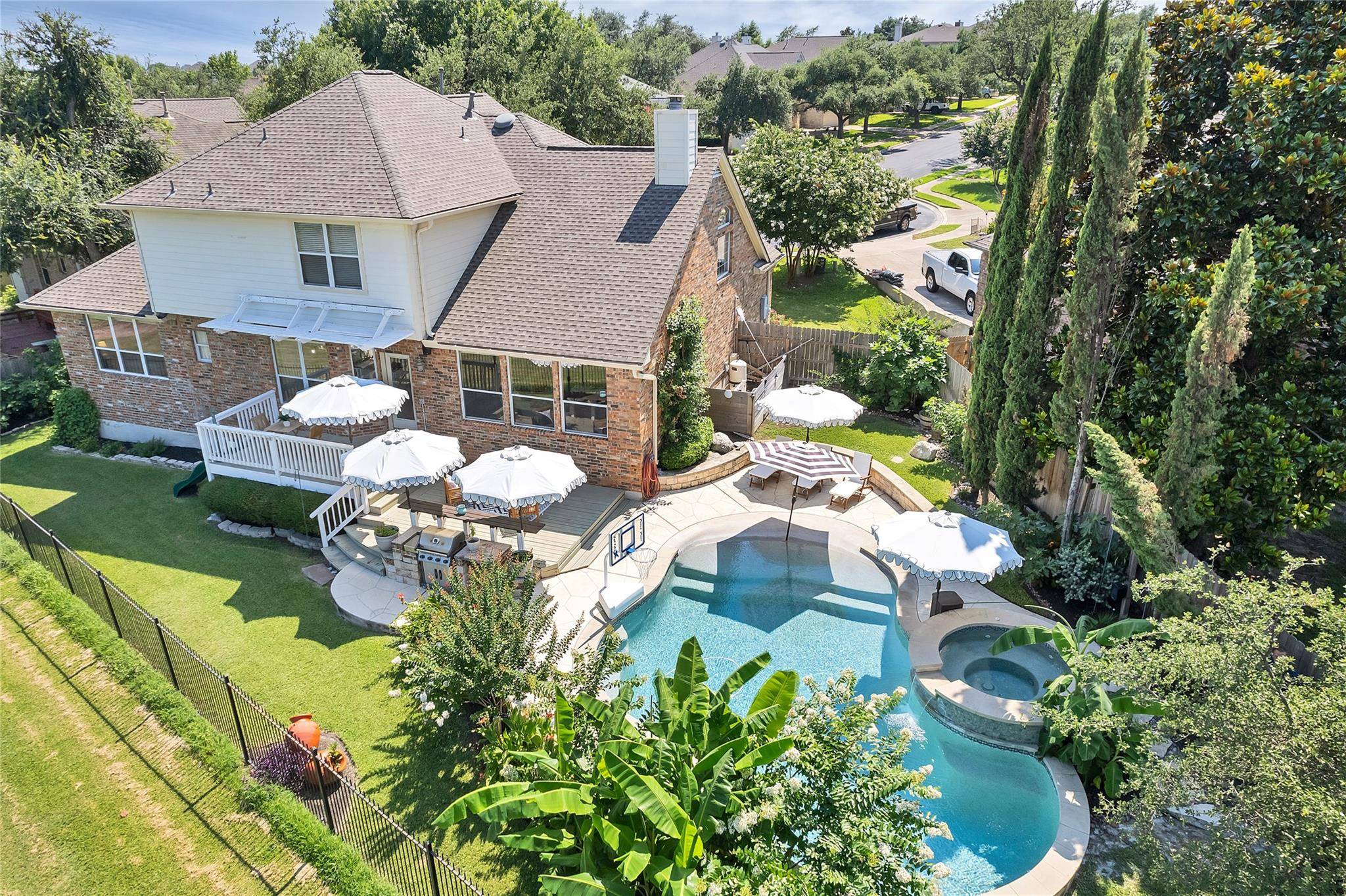 3927 Lord Byron CIR, Round Rock, TX 78664