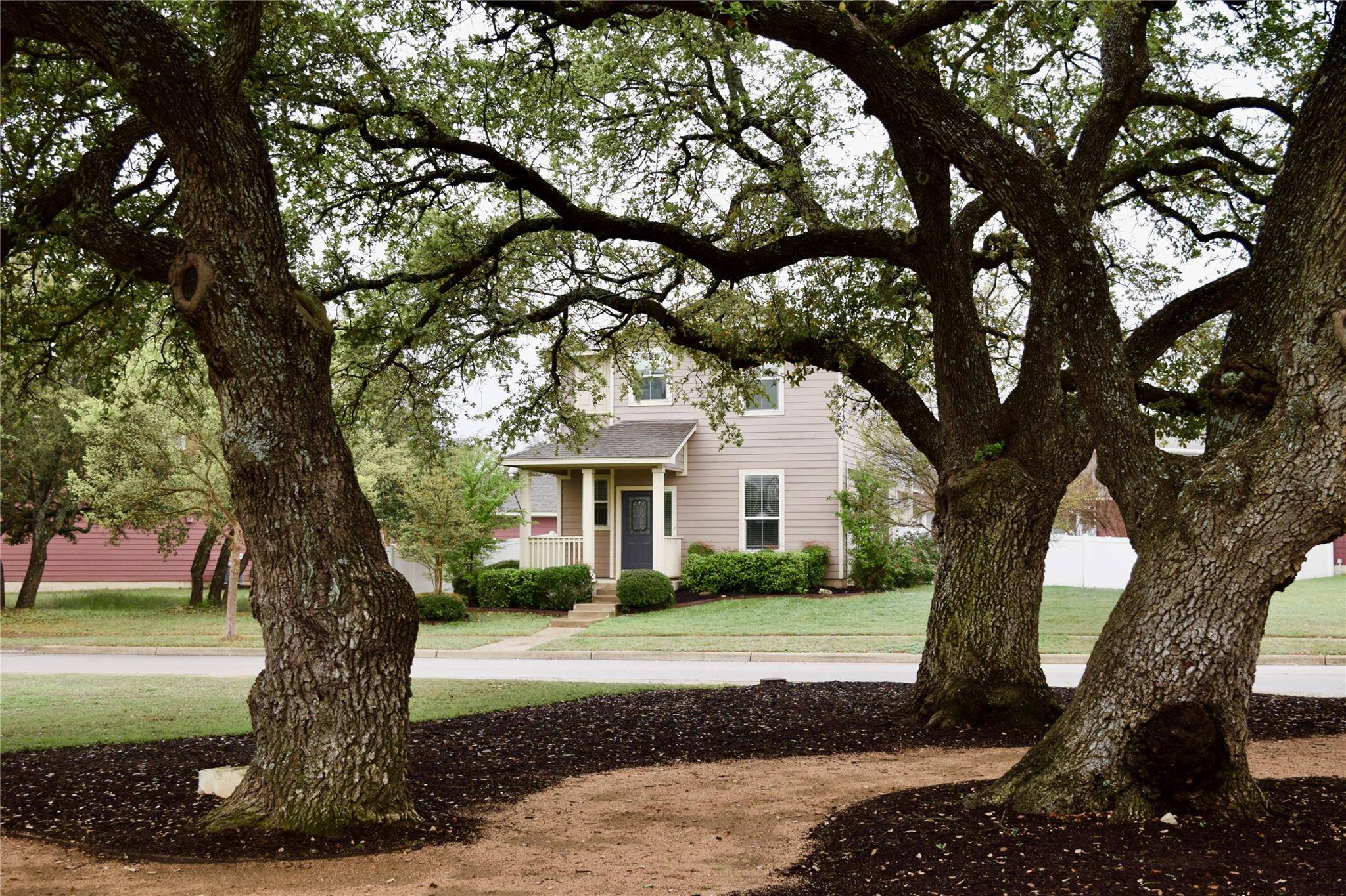 1827 Enchanted Rock DR, Cedar Park, TX 78613
