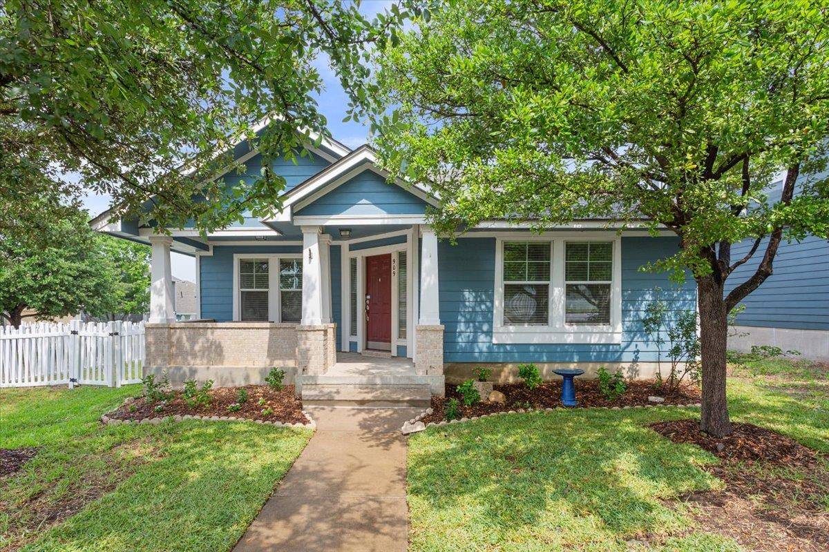 909 King Cotton LN, Round Rock, TX 78664