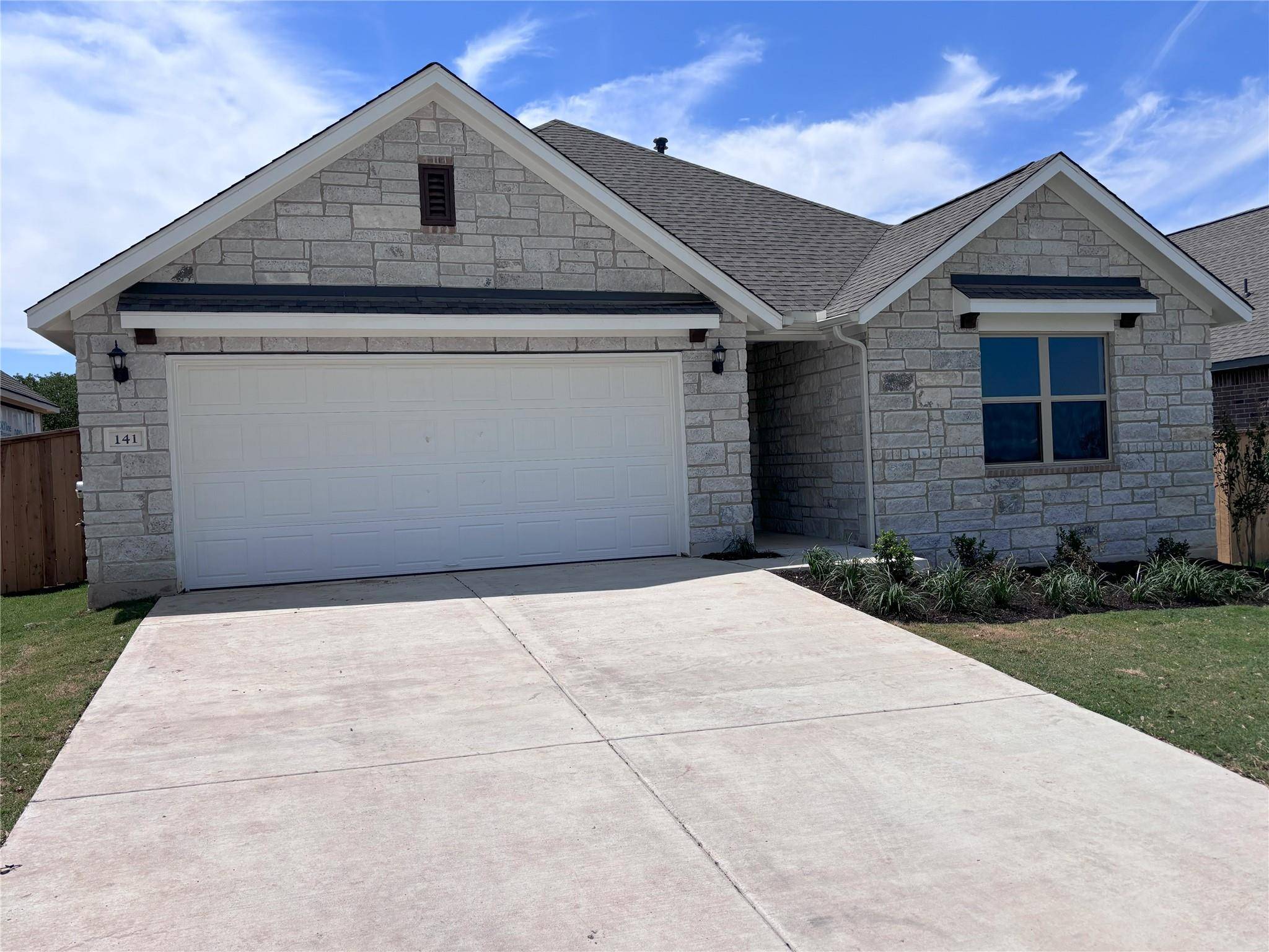 141 Rita Blanca BND, Bastrop, TX 78602