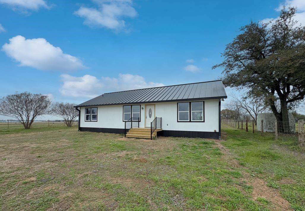 5053 E FM 485, Cameron, TX 76520