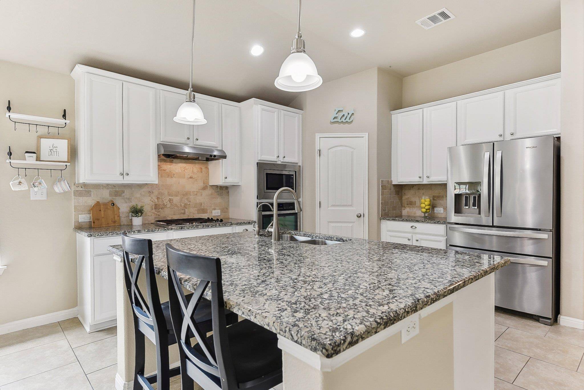 190 Stone View TRL, Austin, TX 78737