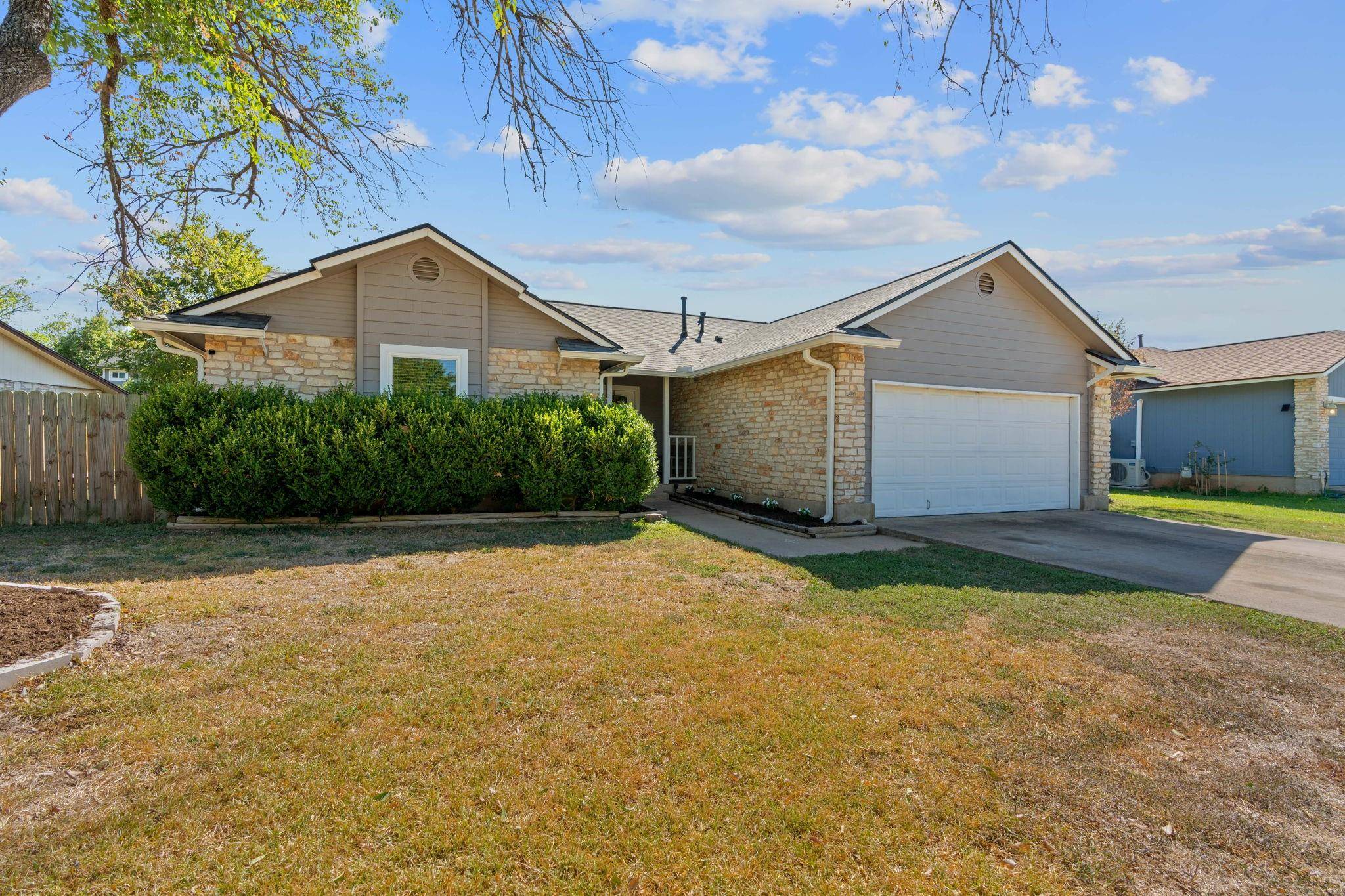 409 Arrow Head, Round Rock, TX 78681