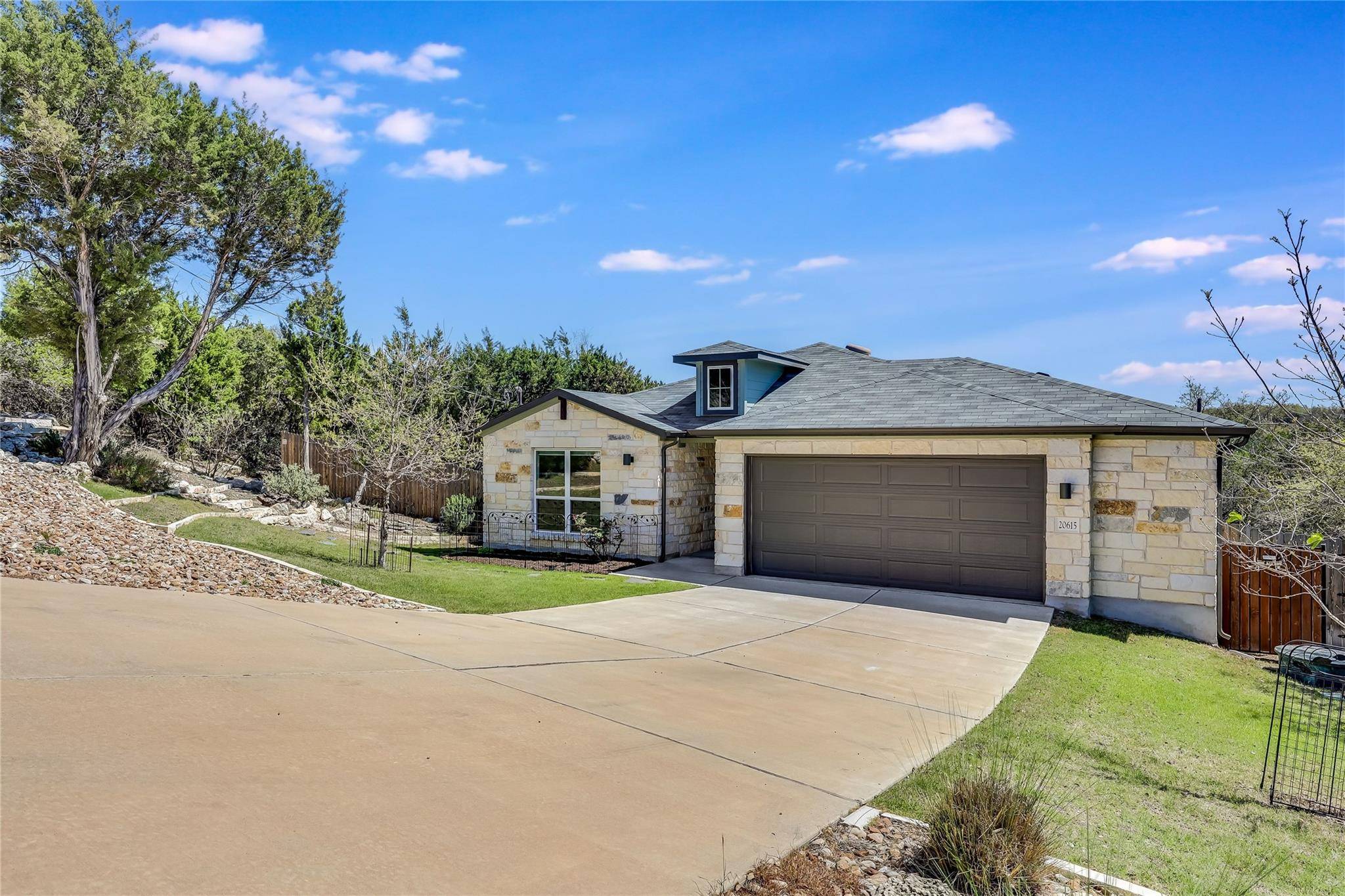 20615 Falcon, Lago Vista, TX 78645