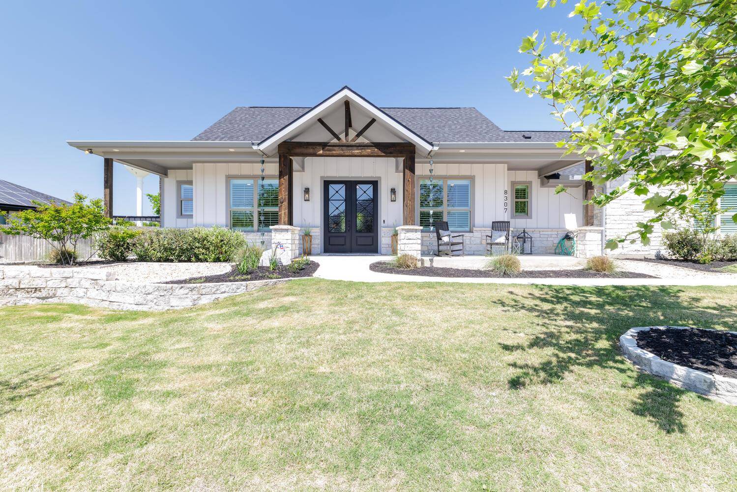 8307 Cates Creek DR, Salado, TX 76571