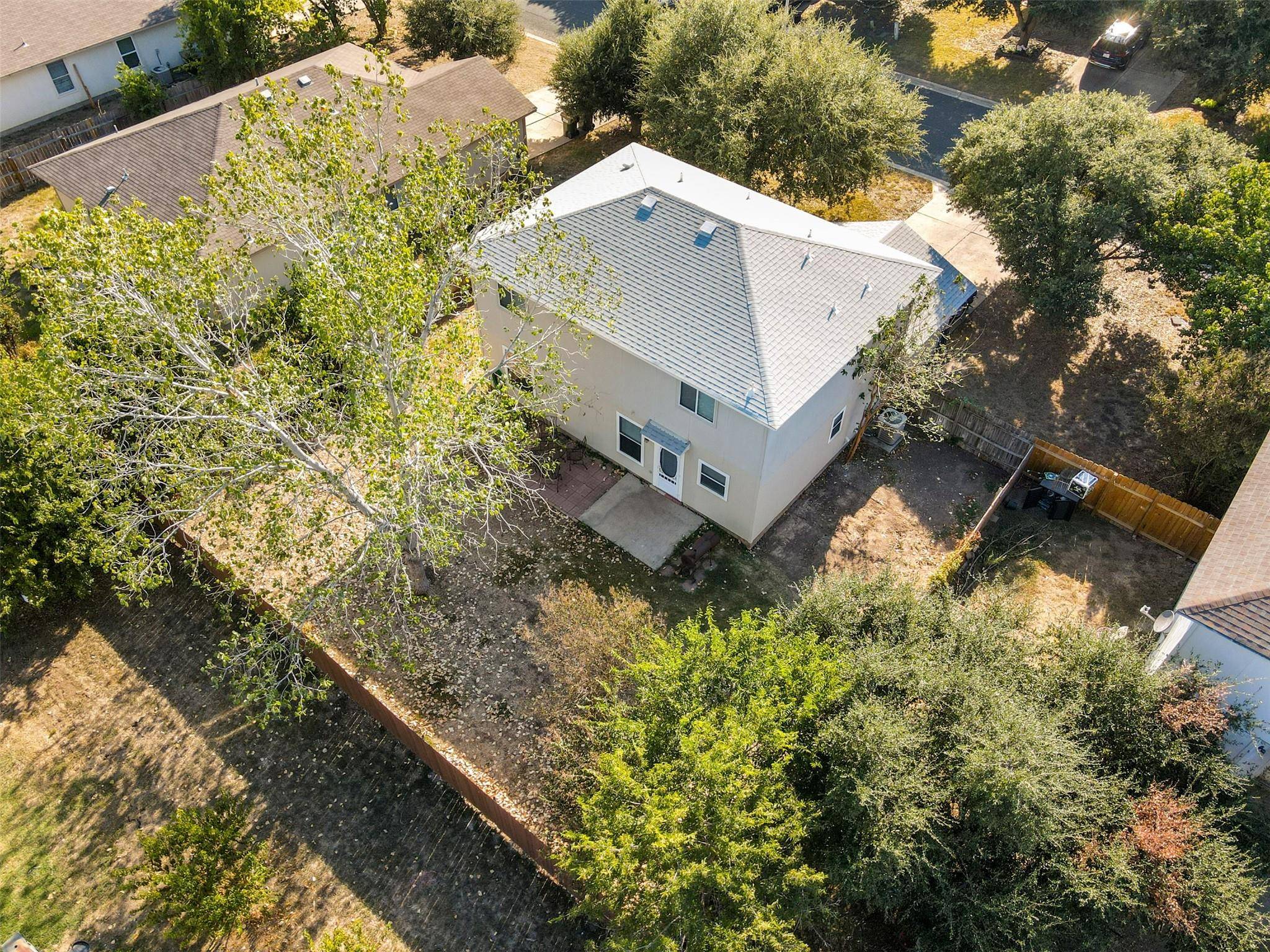 114 Orange Tree LN, Georgetown, TX 78626