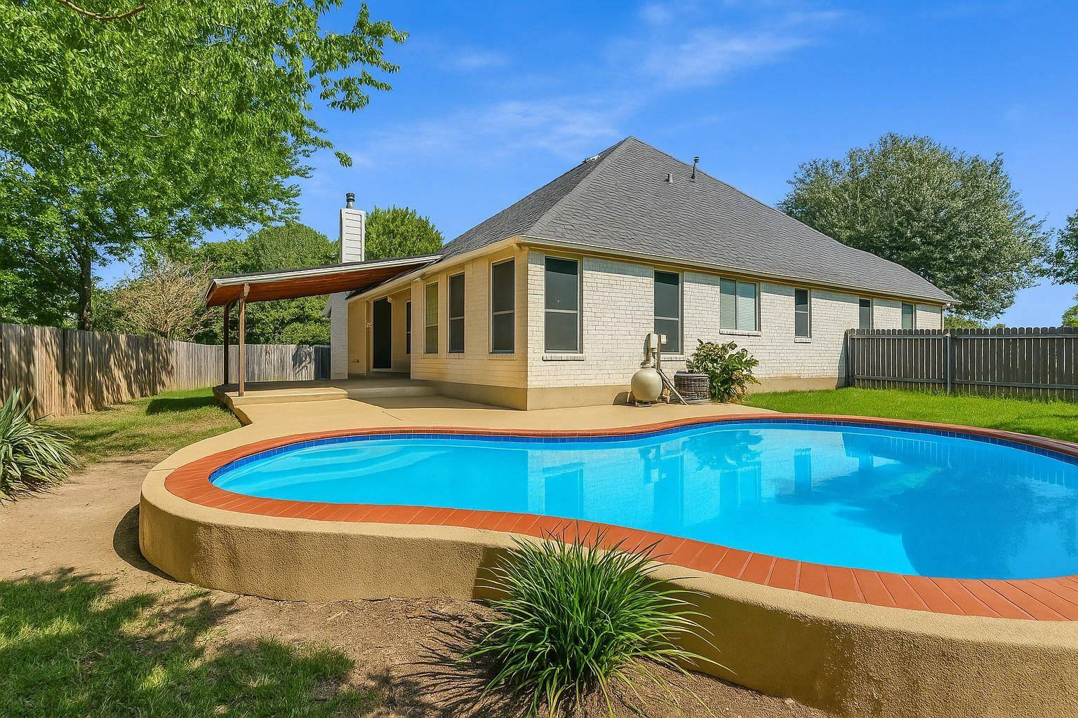 2304 Miramar CV, Round Rock, TX 78665