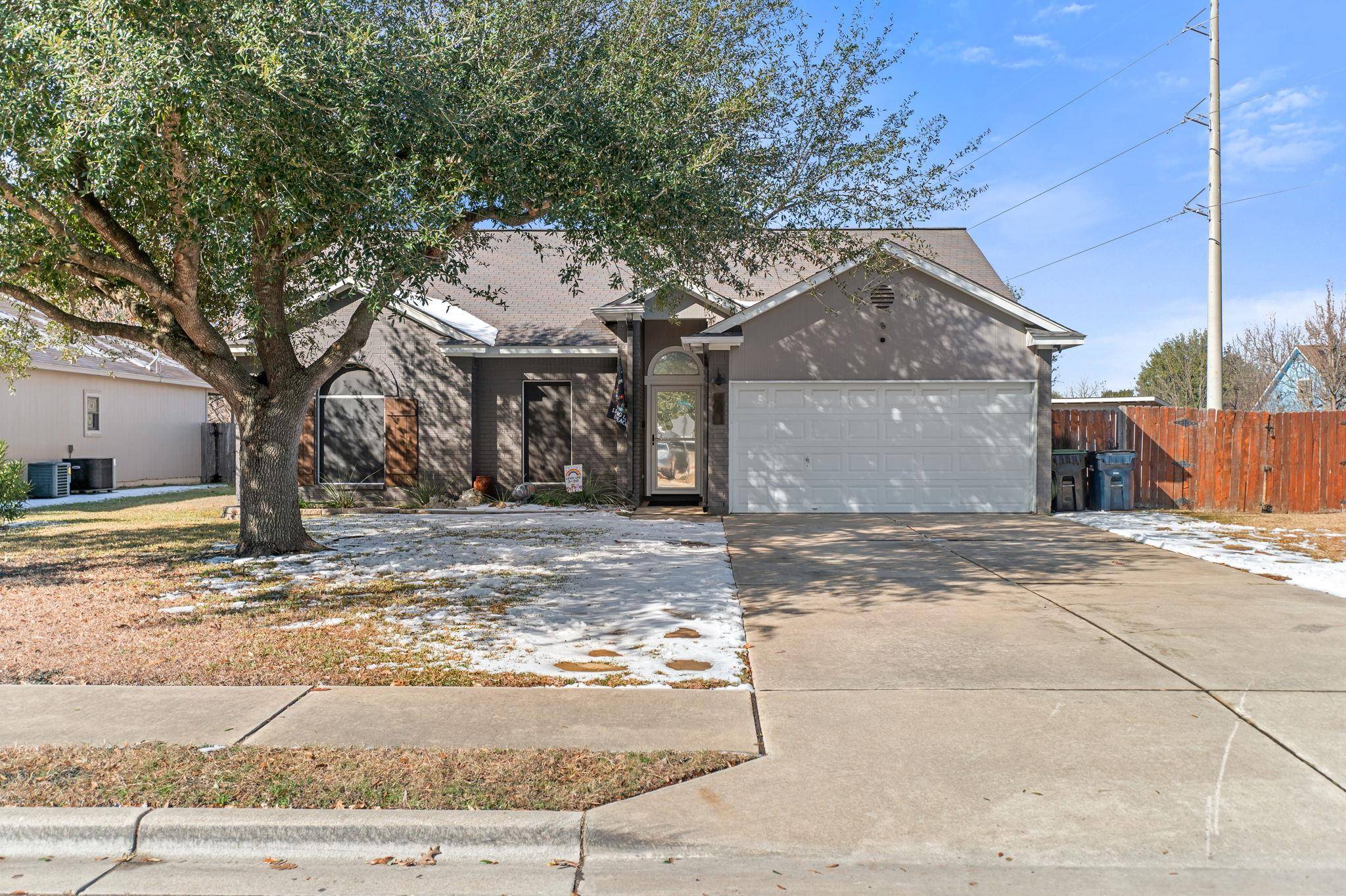 401 Kates WAY, Hutto, TX 78634