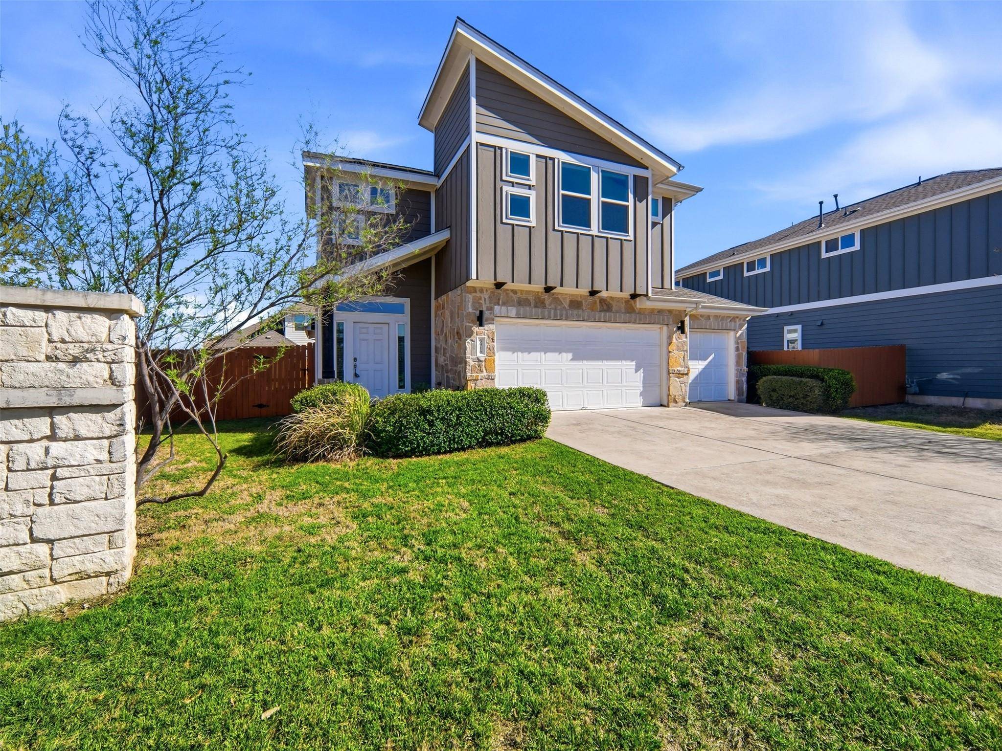 6916 Cardinal Bloom LOOP, Austin, TX 78744