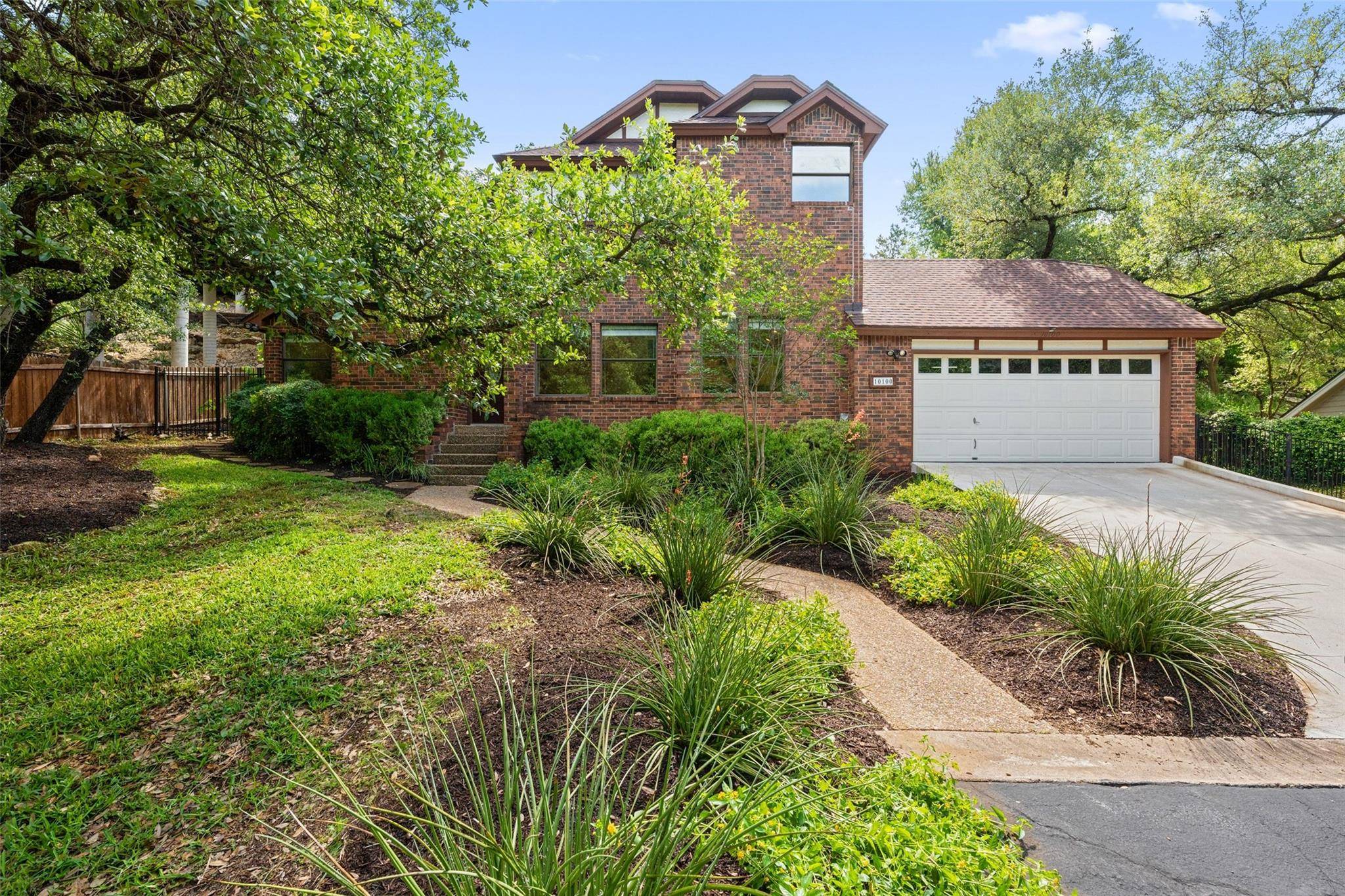 10100 Talleyran DR, Austin, TX 78750