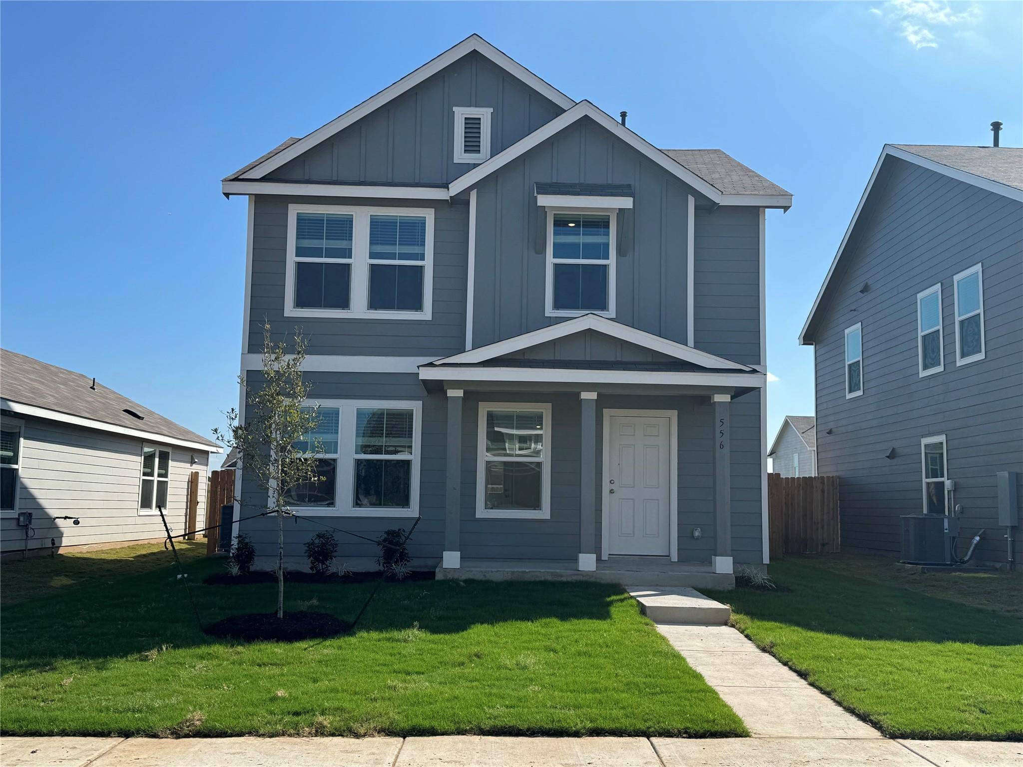 556 Avre LOOP, Kyle, TX 78640