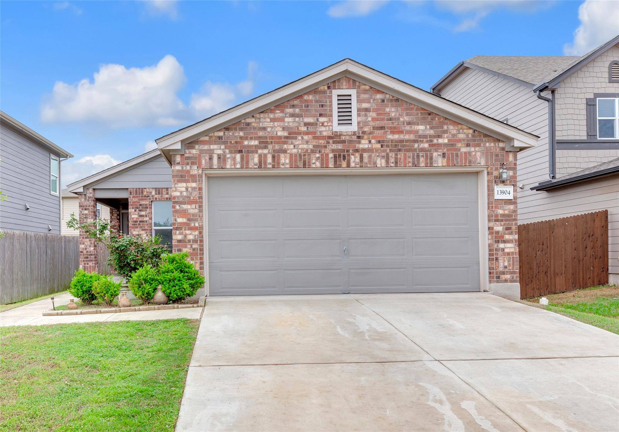 13904 Benjamin Harrison ST, Manor, TX 78653