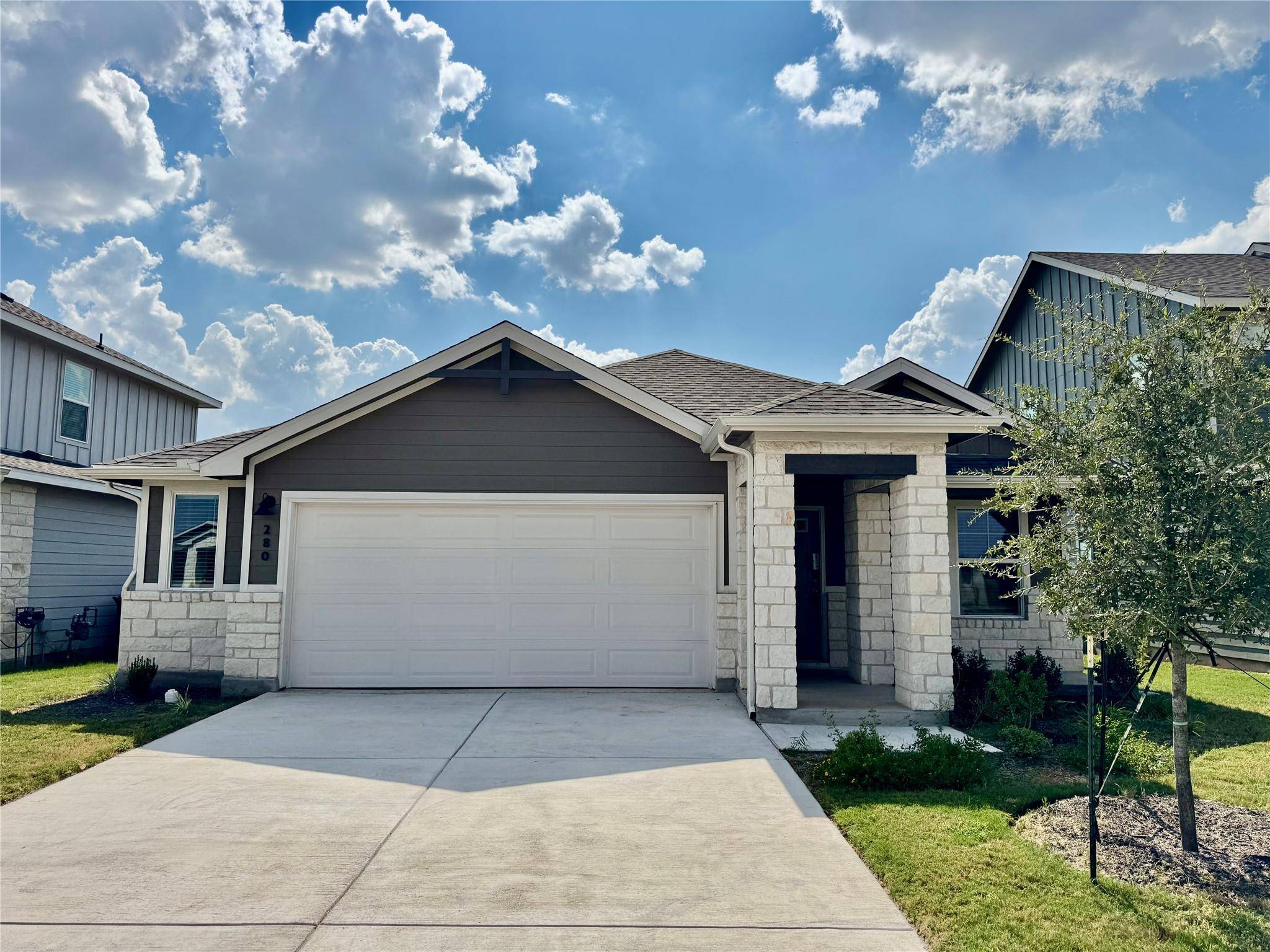 280 Honey Onyx TRL, Kyle, TX 78640