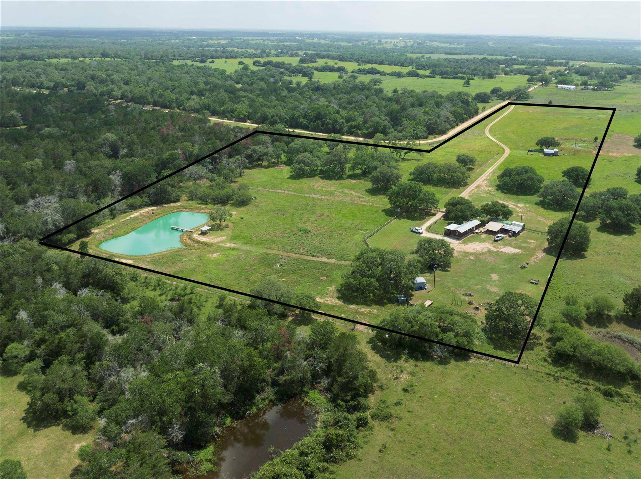 1276 County Road 216, Hallettsville, TX 77964
