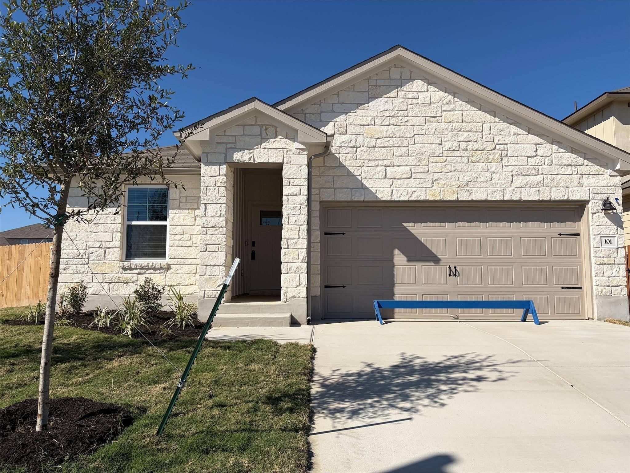 101 Hannah TRL, Georgetown, TX 78628