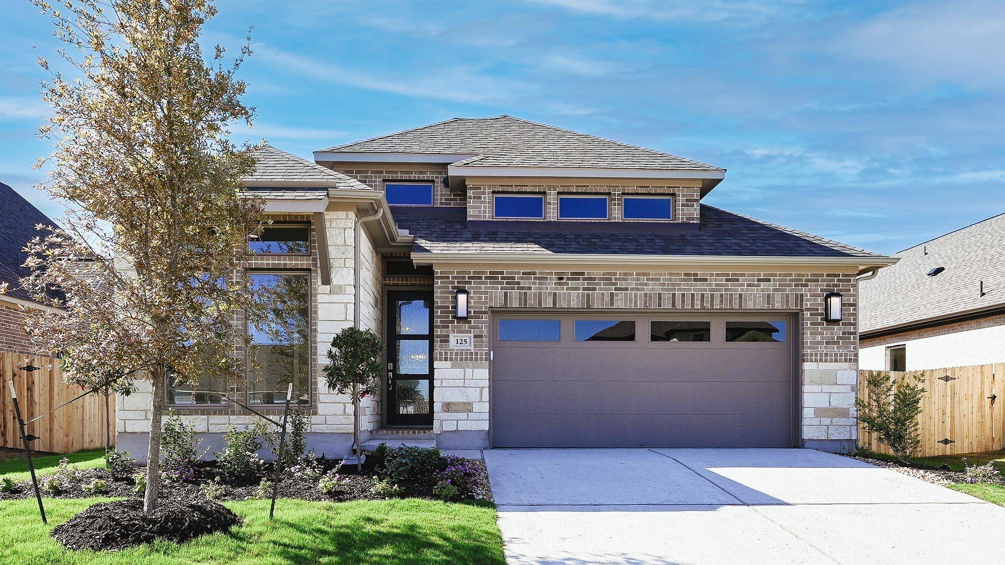 125 Groundhog DR, Buda, TX 78610