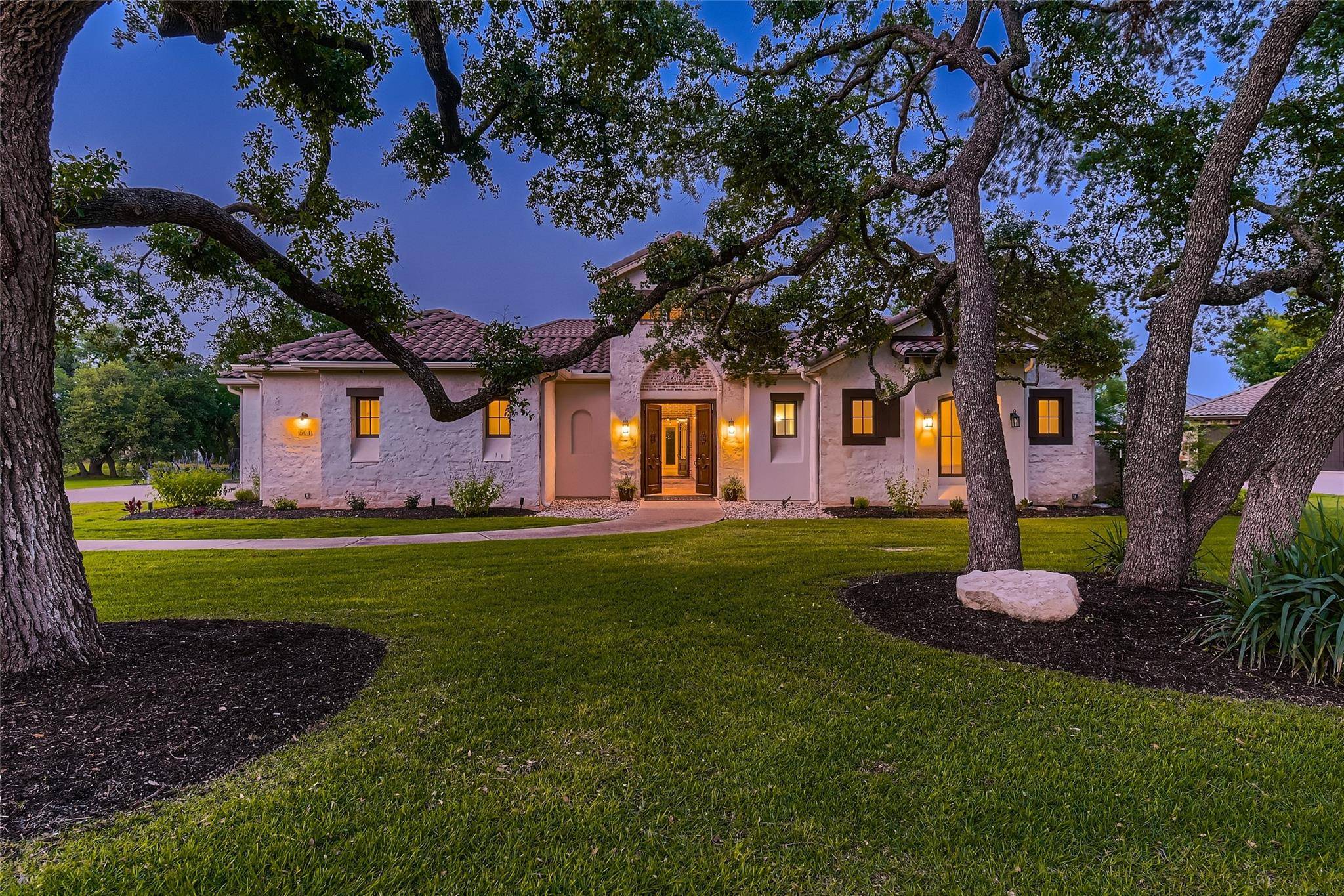 504 Indigo LN, Georgetown, TX 78628