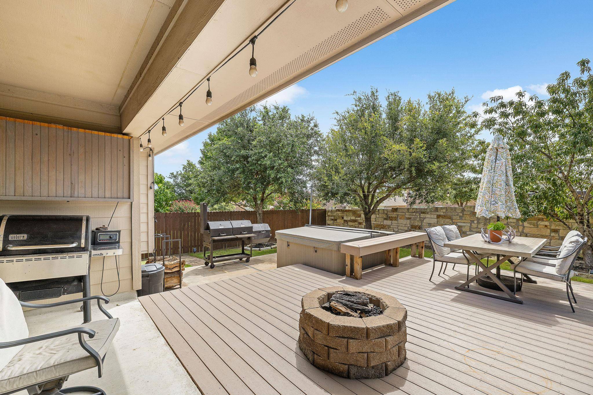 124 Silkstone ST, Hutto, TX 78634