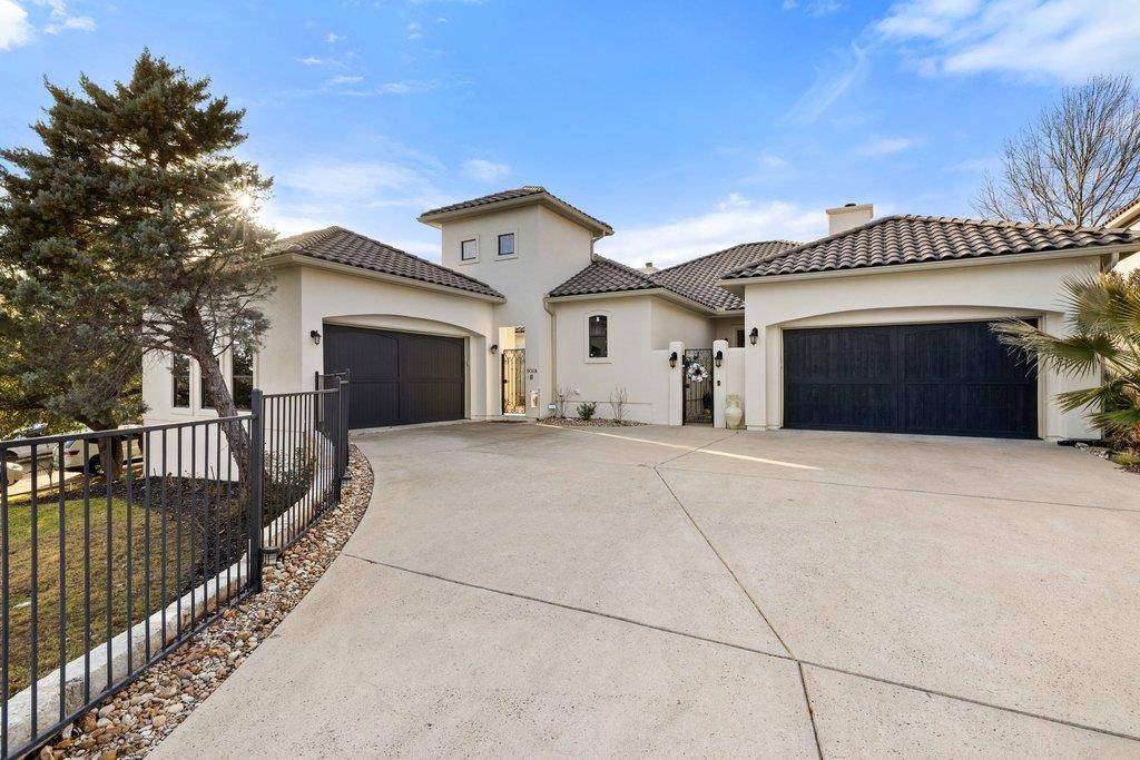 502 Hummingbird LN #1, Austin, TX 78734