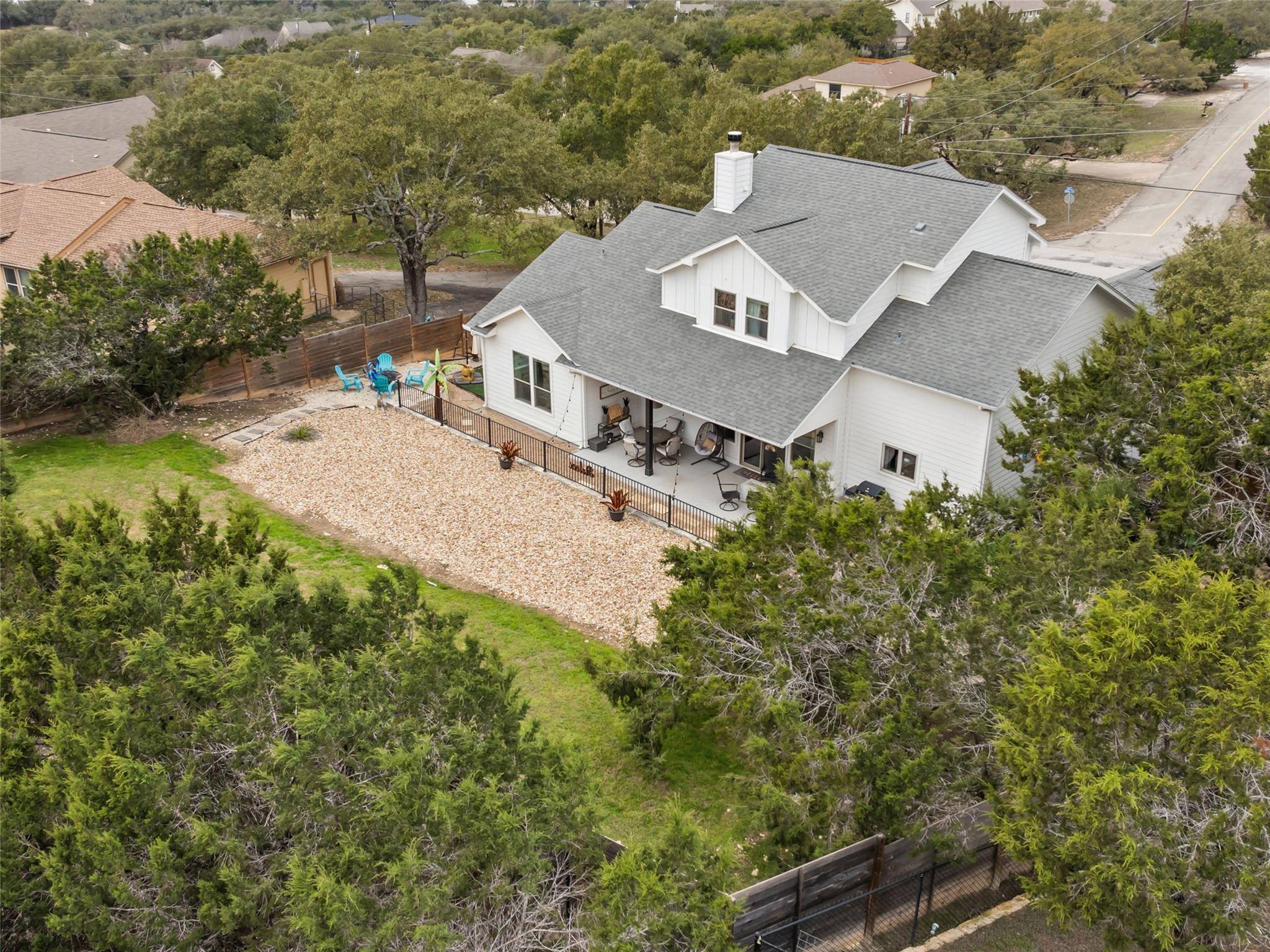 21907 Moffat DR, Spicewood, TX 78669