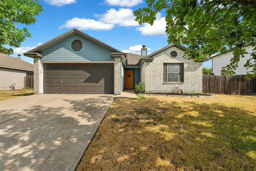 111 TANGLE WOOD LN, Hutto, TX 78634