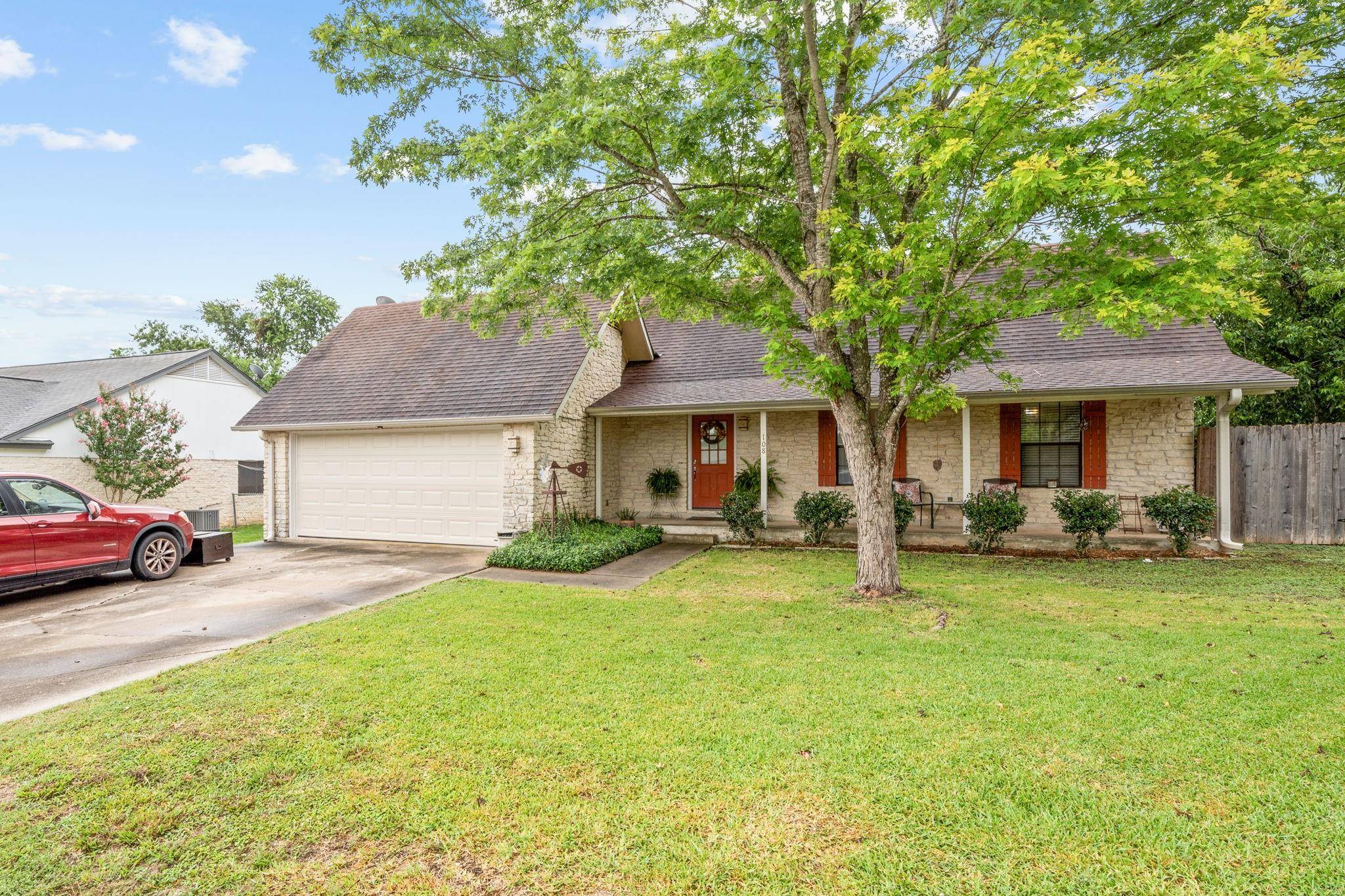 108 Johnson CV, Hutto, TX 78634
