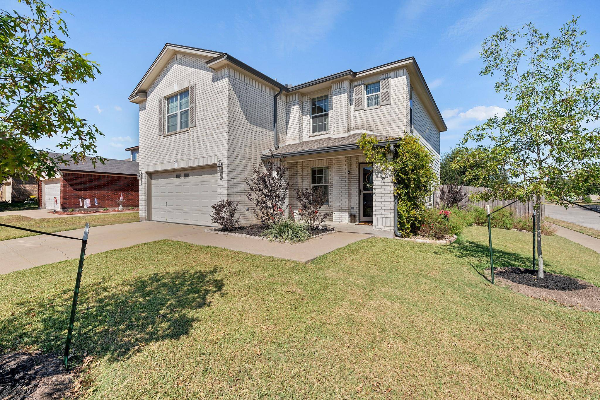500 S Glacier Point TRL, Taylor, TX 76574