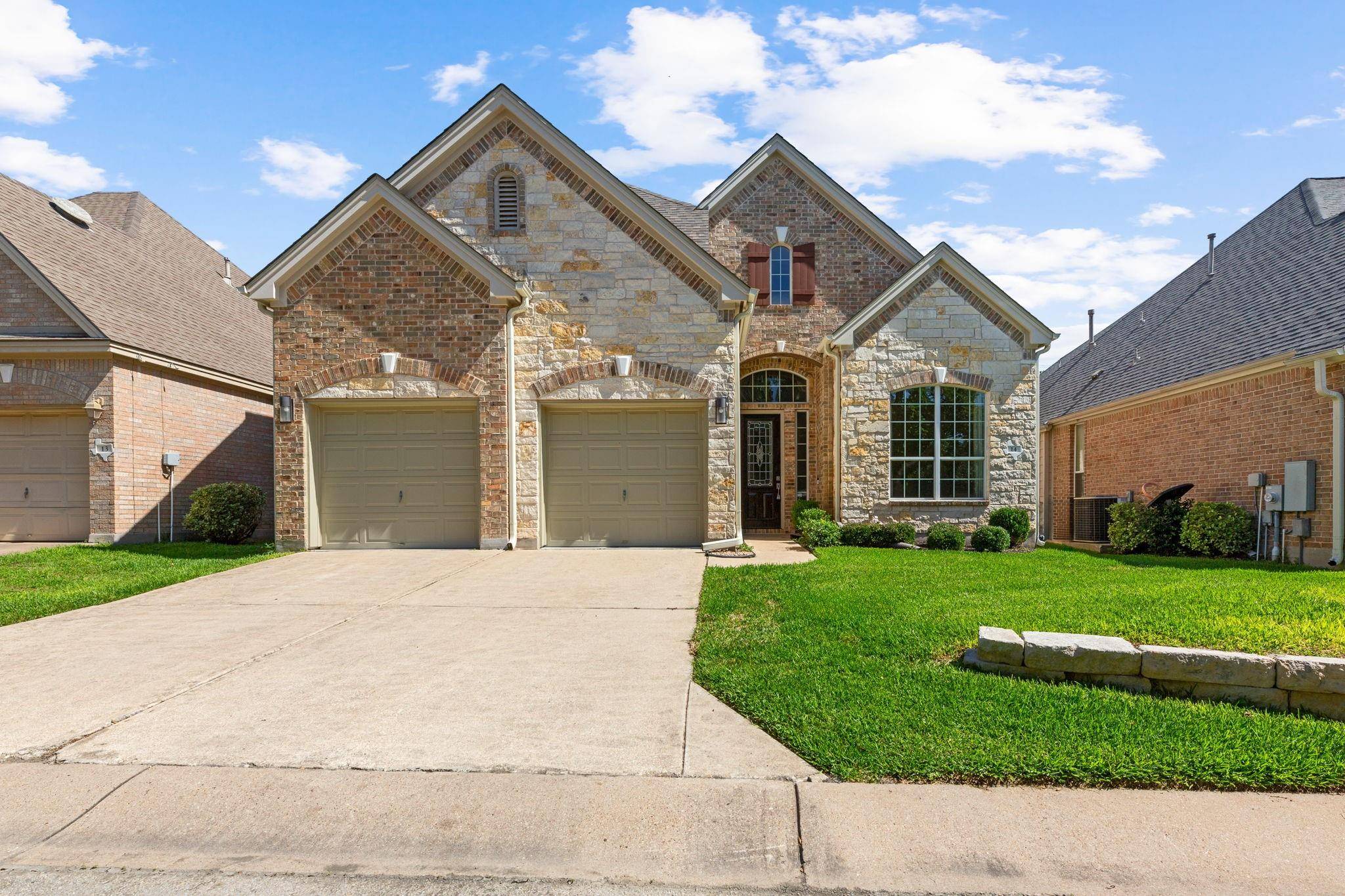 11608 Spicewood PKWY #14, Austin, TX 78750