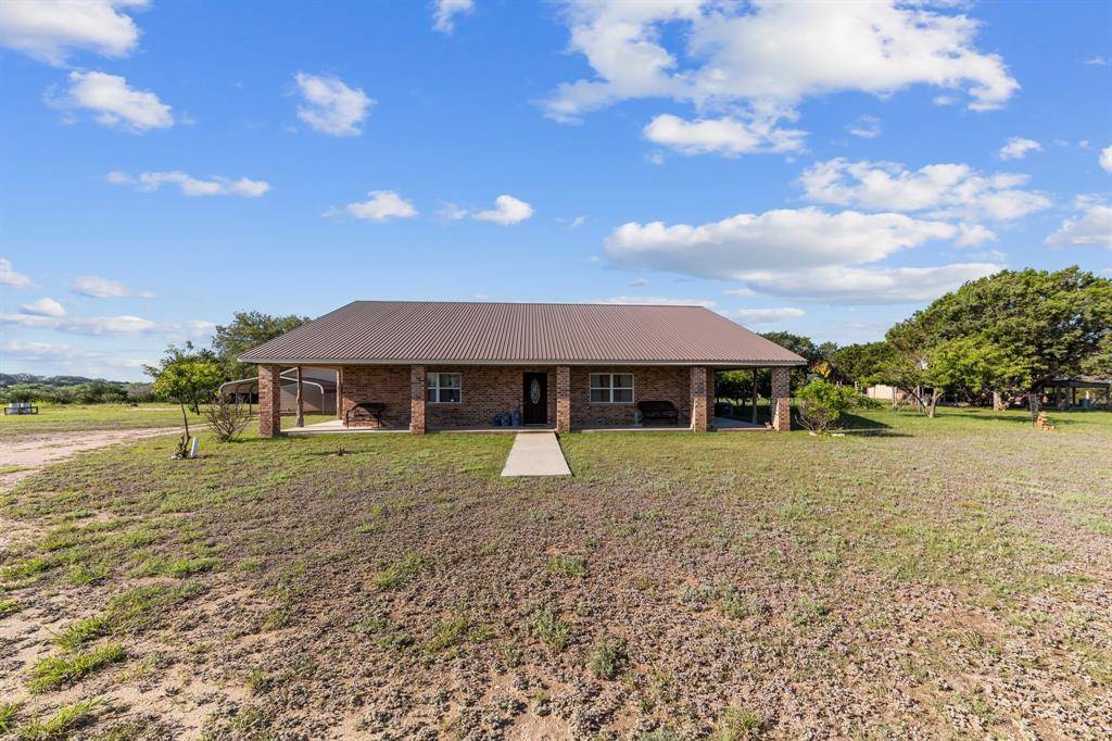 5326 County Road 1255 RD, Lampasas, TX 76550