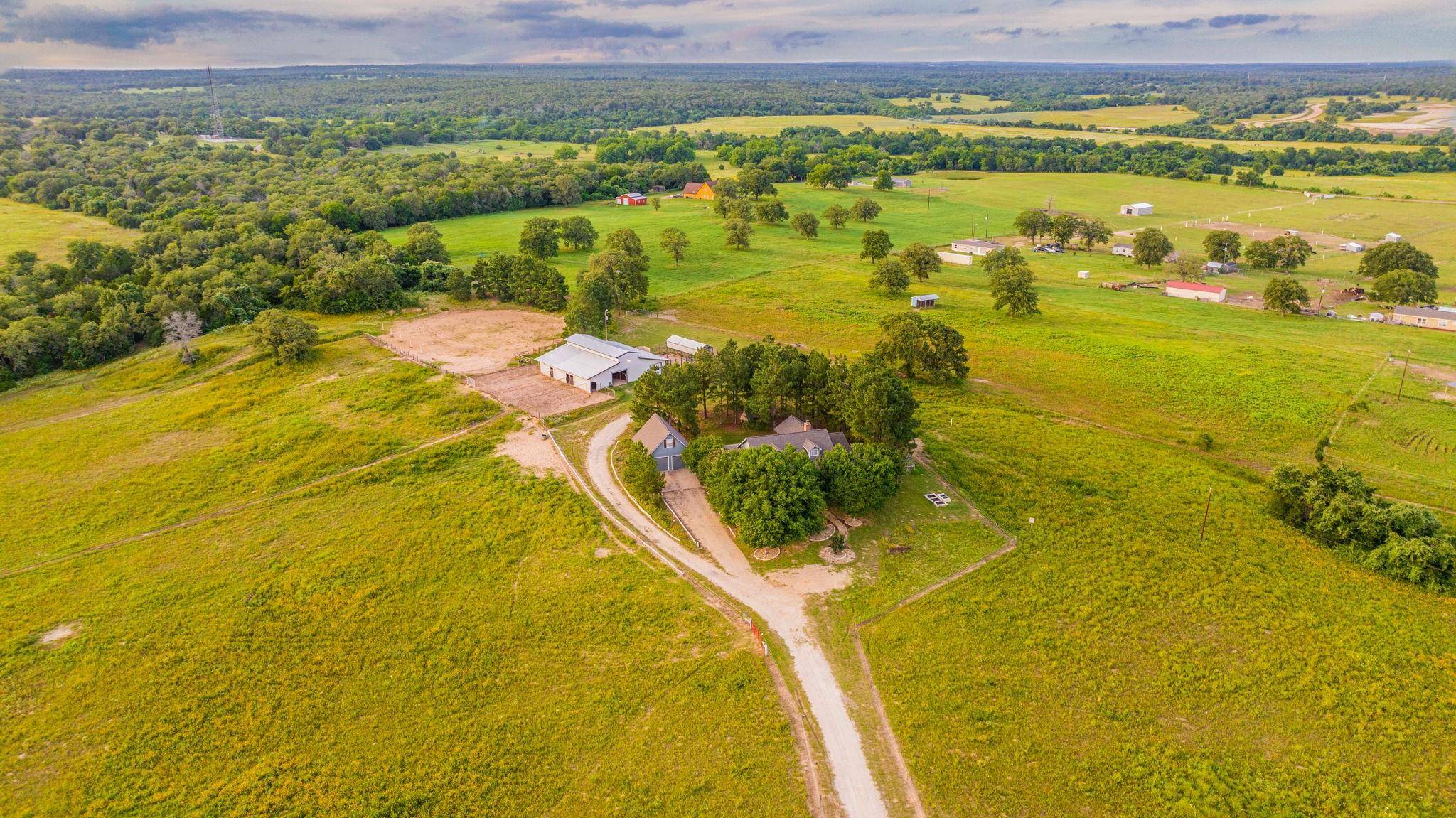 1676 Sayers RD, Bastrop, TX 78602