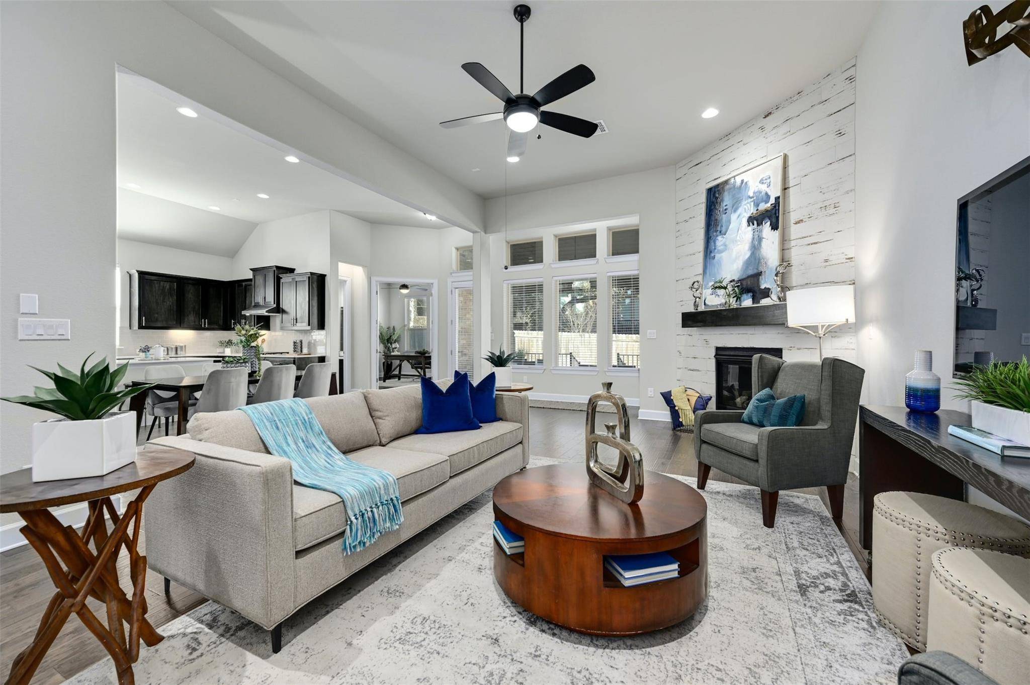 5204 Palermo DR, Bee Cave, TX 78738