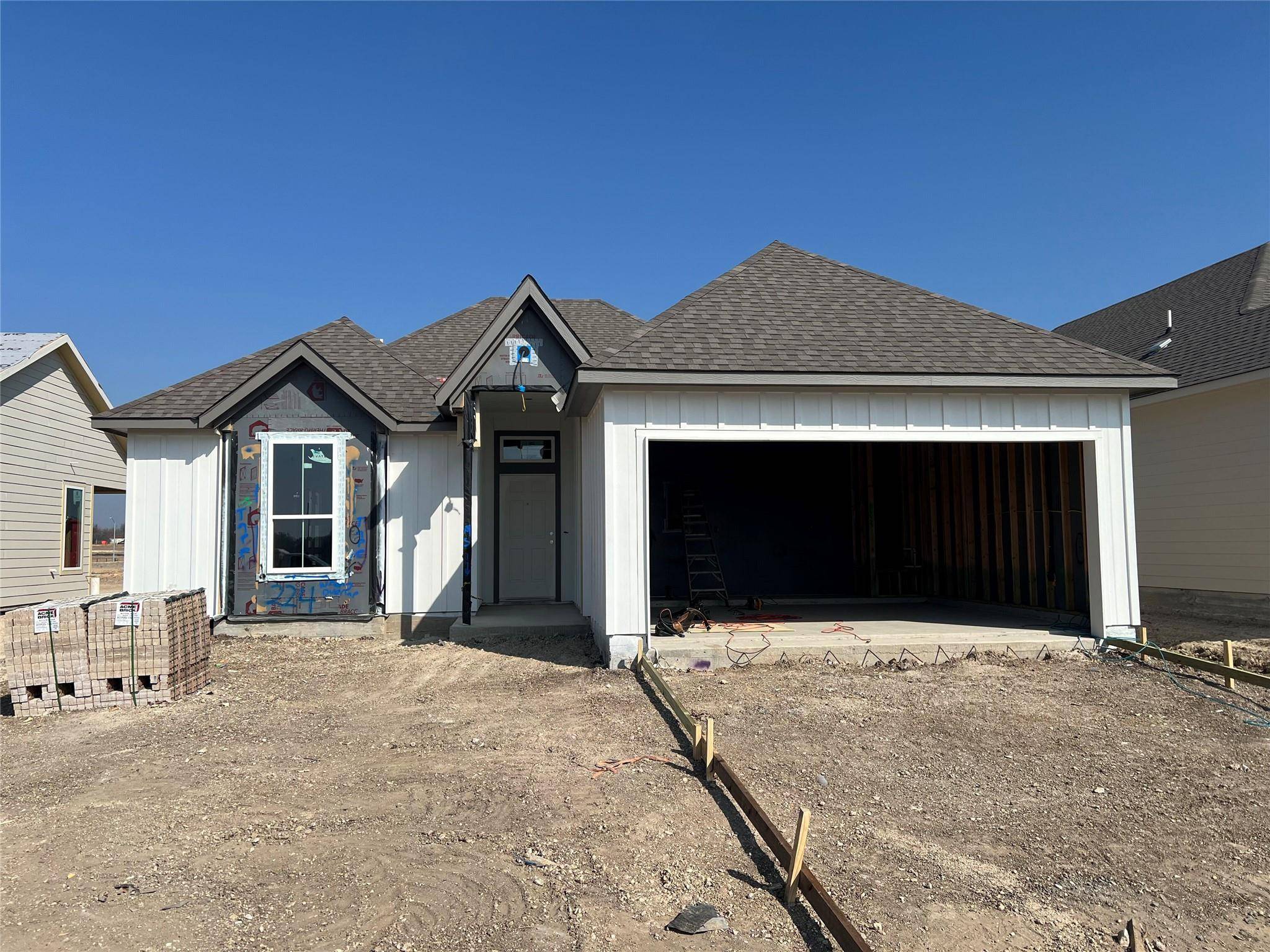224 Gus LOOP, Georgetown, TX 78626