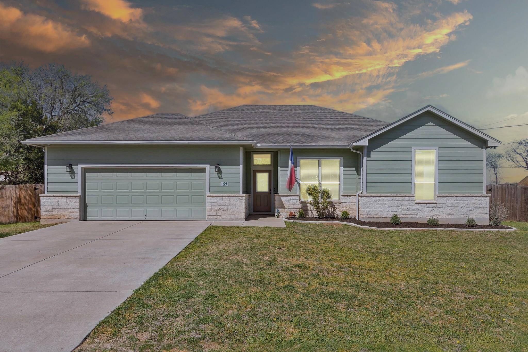 104 Haou CT, Bastrop, TX 78602