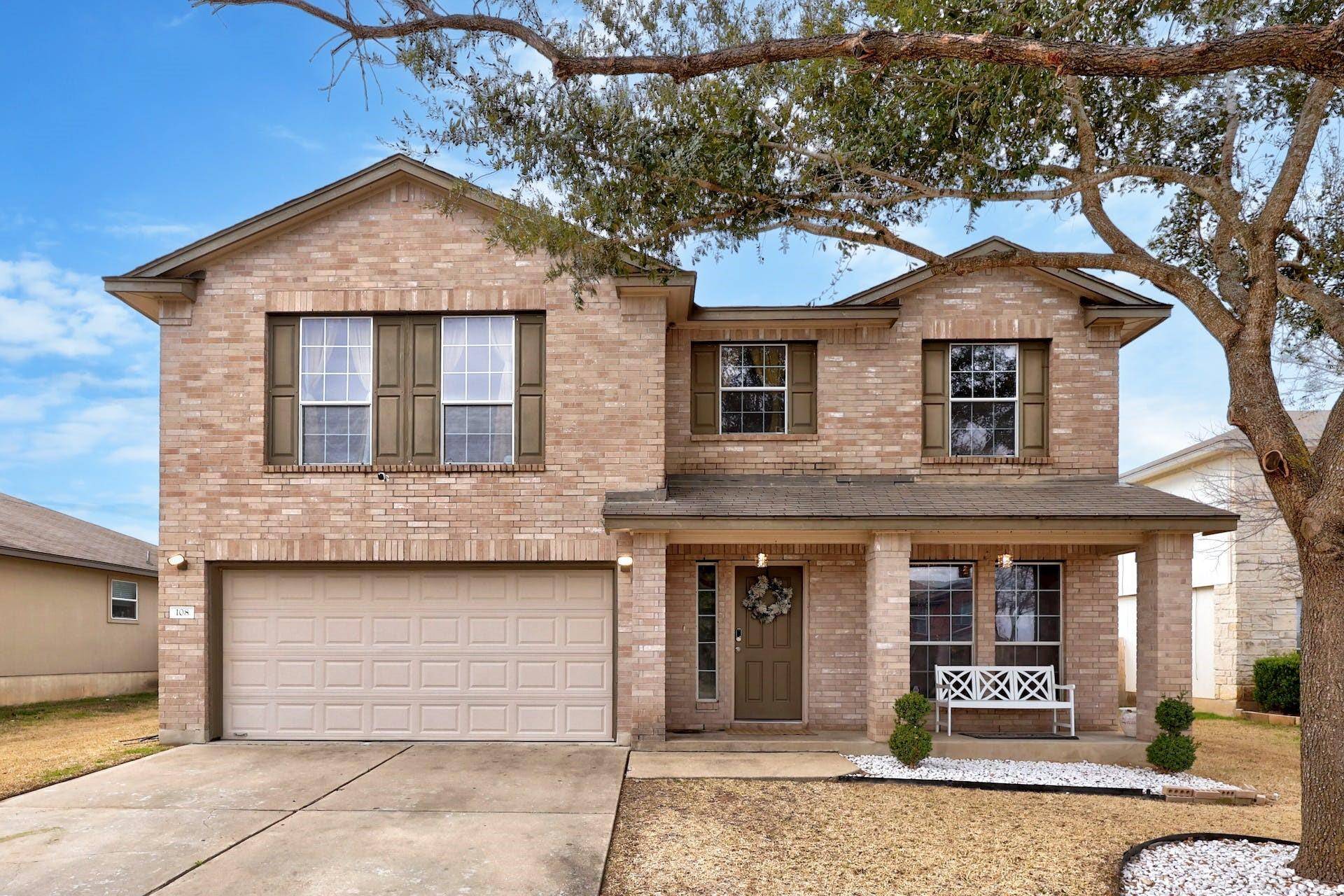 108 Baldwin ST, Hutto, TX 78634