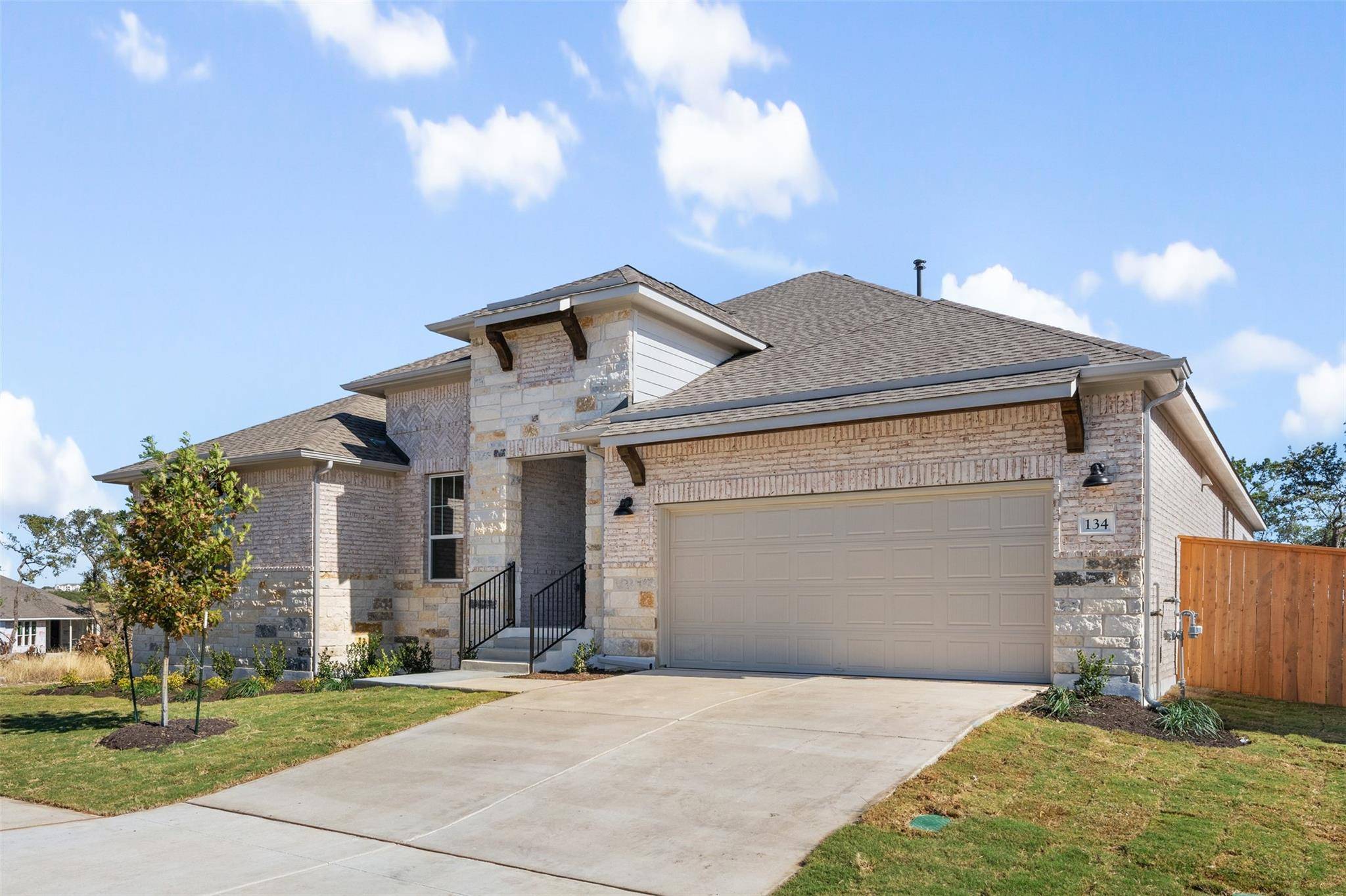 134 Big Muhly PASS, San Marcos, TX 78666