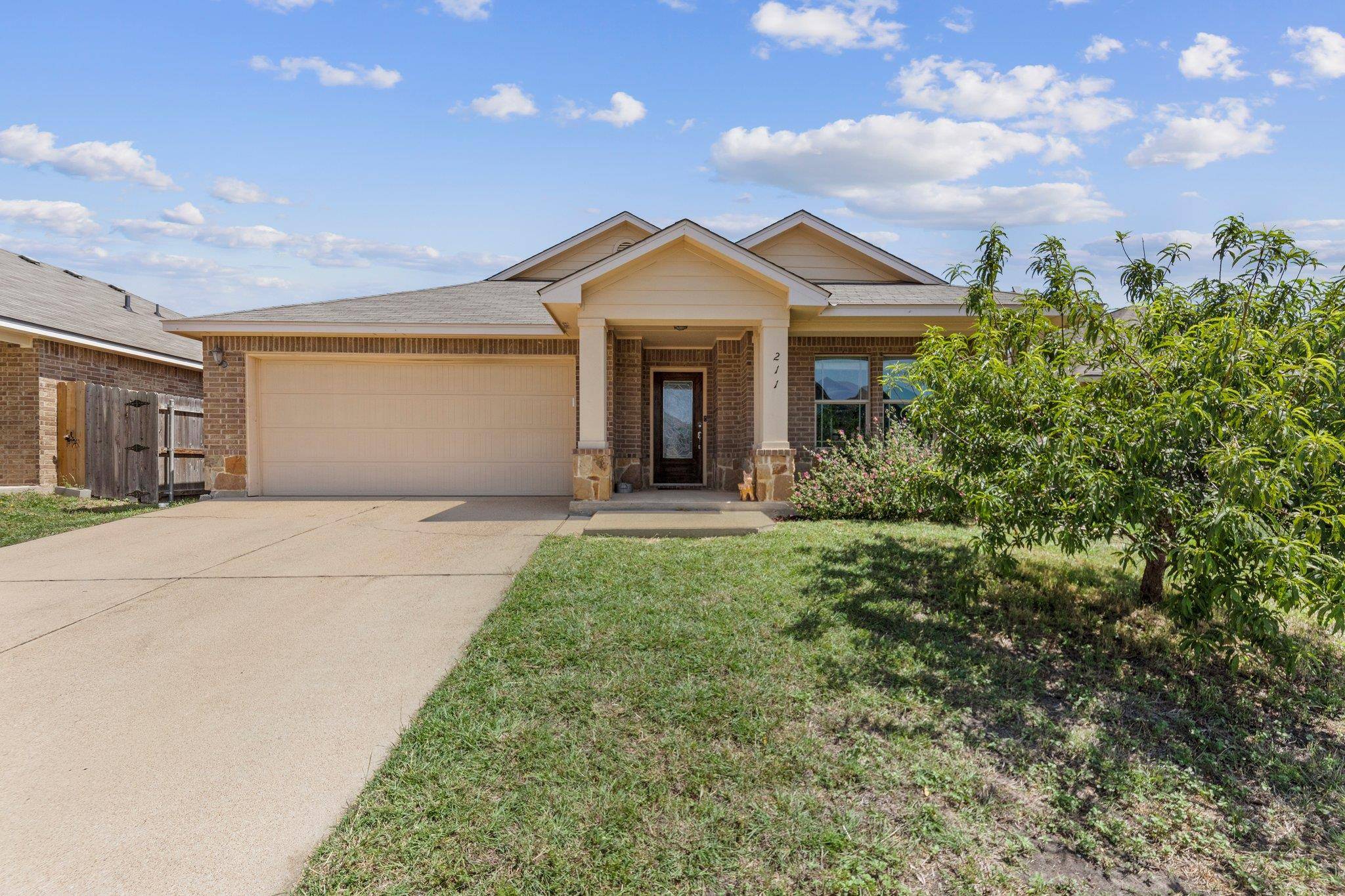 211 W Vega LN, Killeen, TX 76542