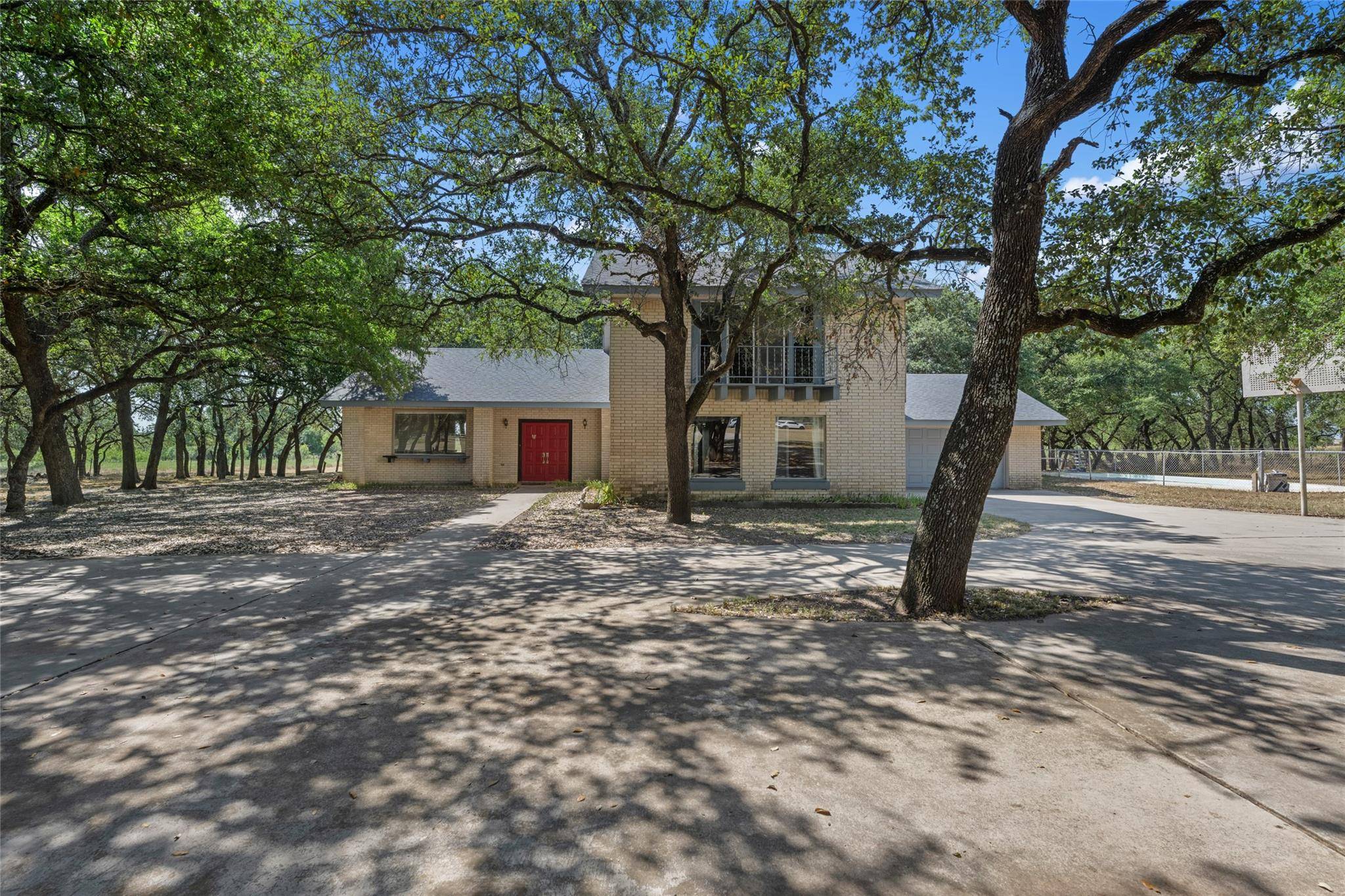 2050 County Road 307, Jarrell, TX 76537