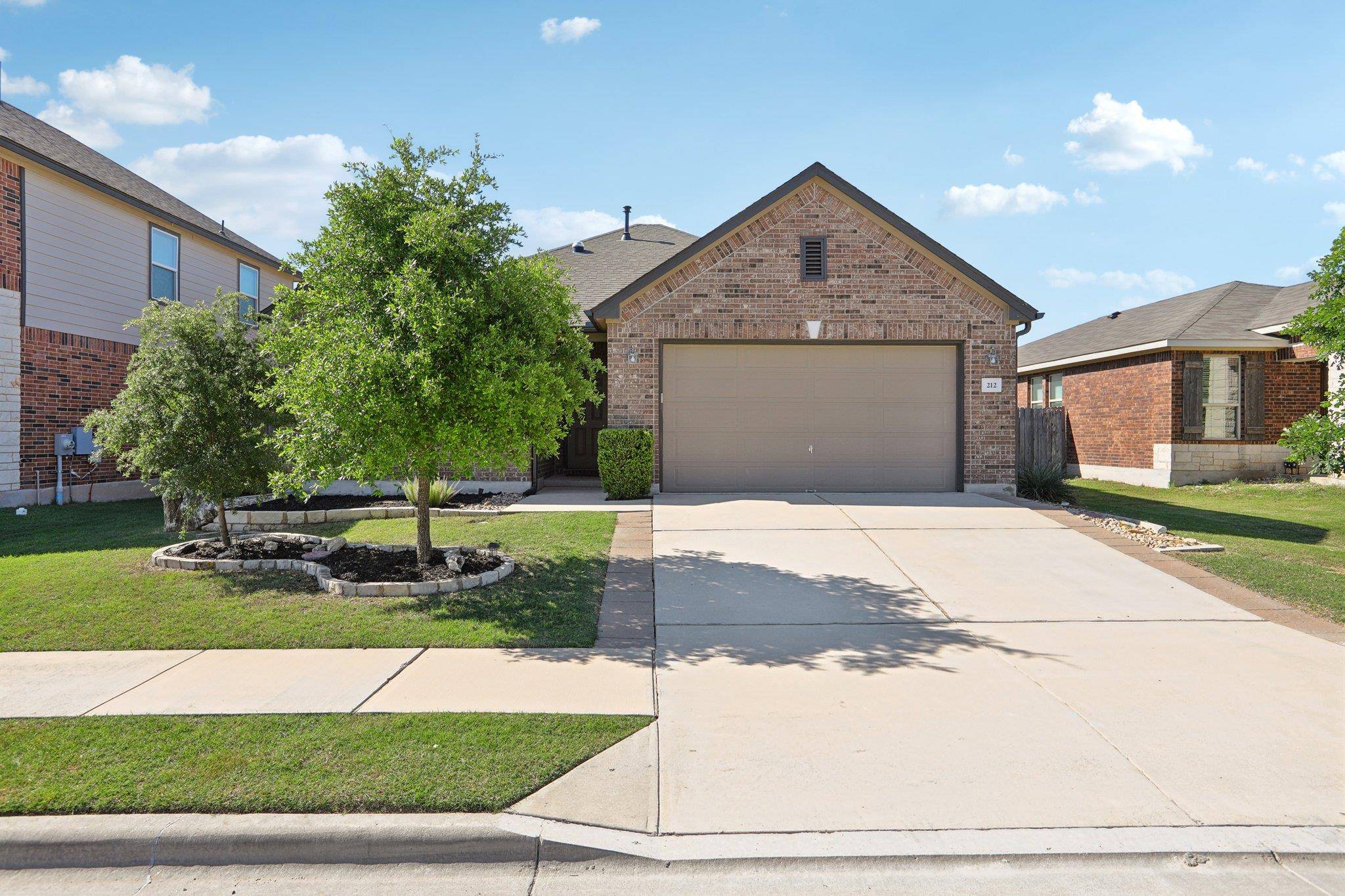 212 Mauldin ST, Georgetown, TX 78628