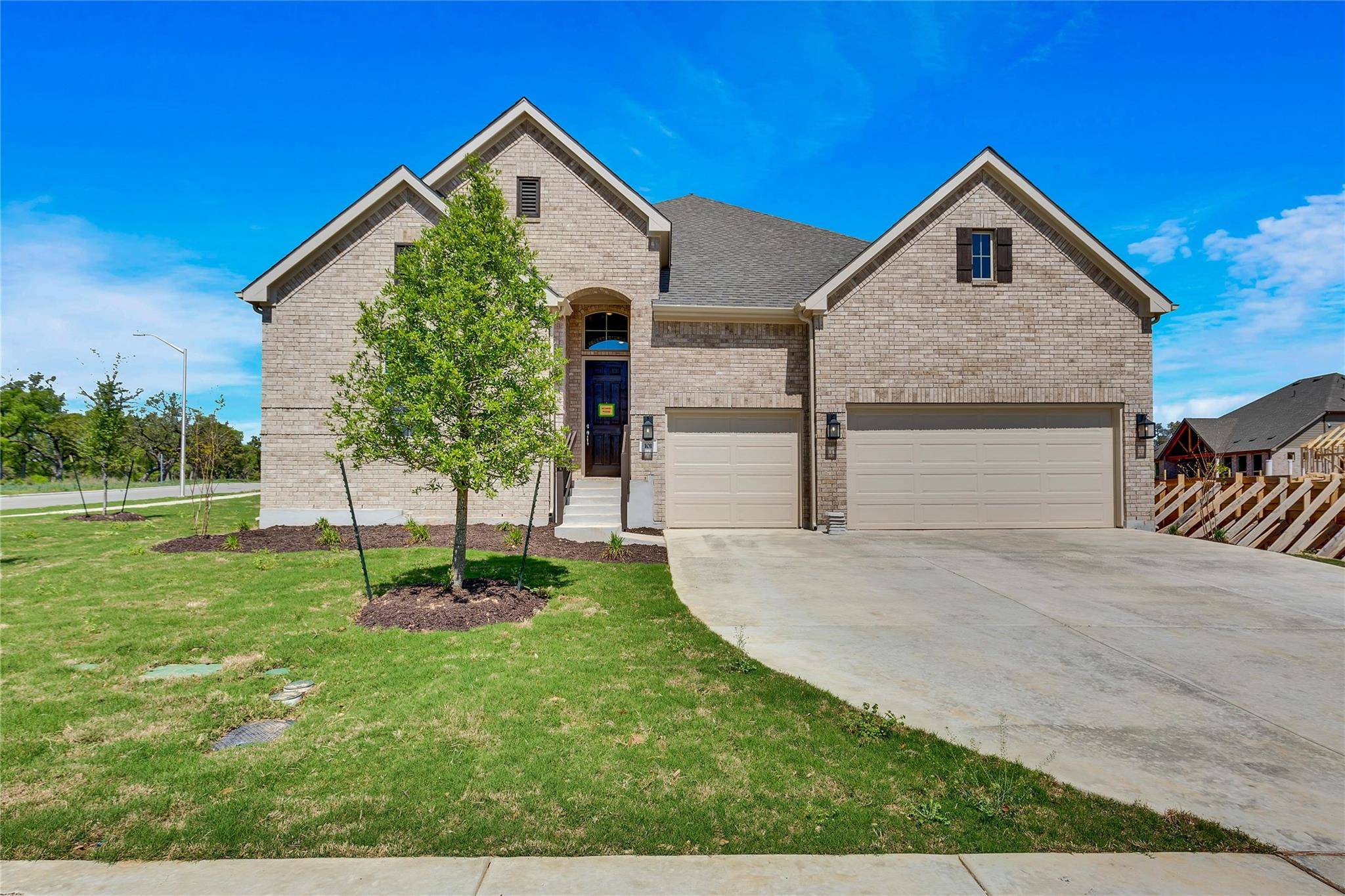 101 Iron Gate LN, Georgetown, TX 78628