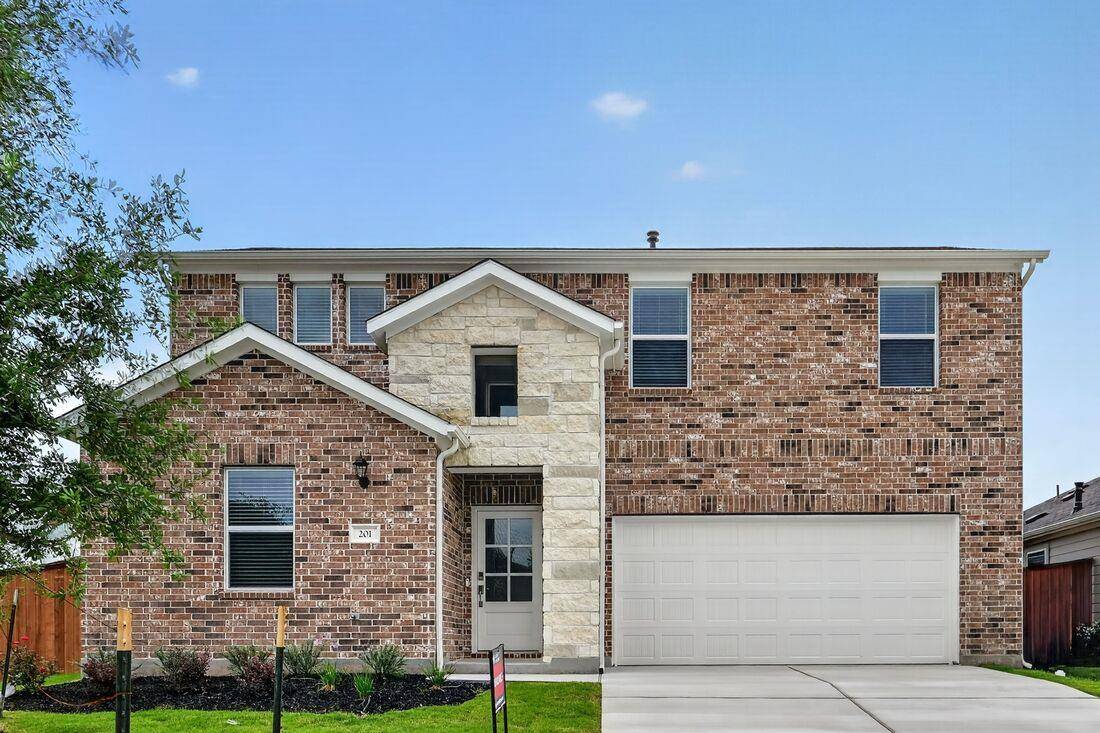 201 Makinaw RD, Hutto, TX 78634