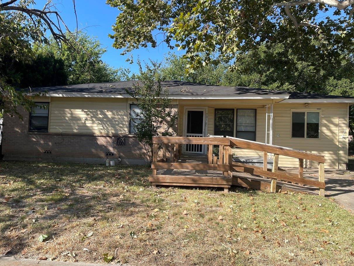 701 W Ave F, Copperas Cove, TX 76522
