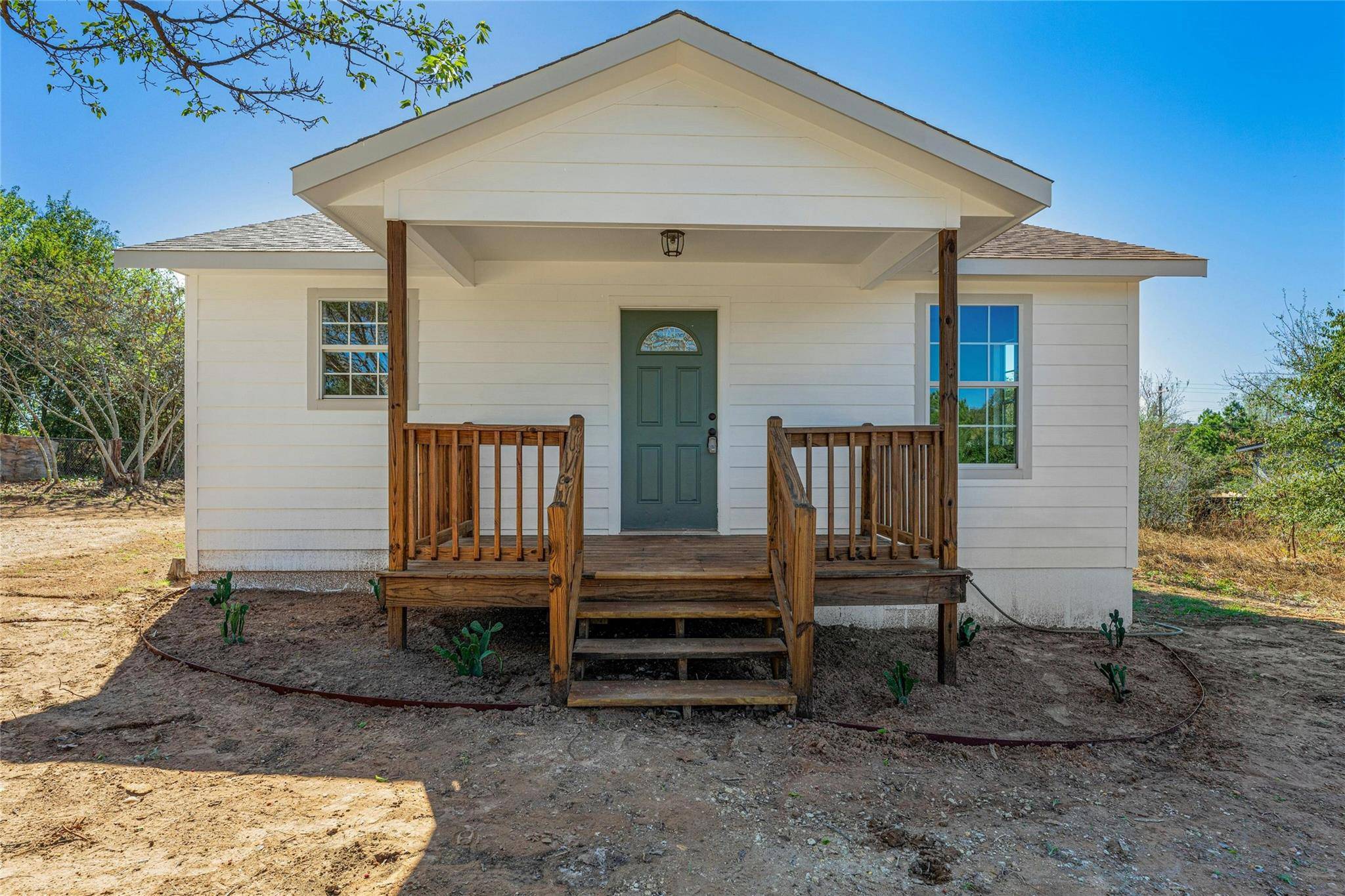 155 Forest LN, Bastrop, TX 78602