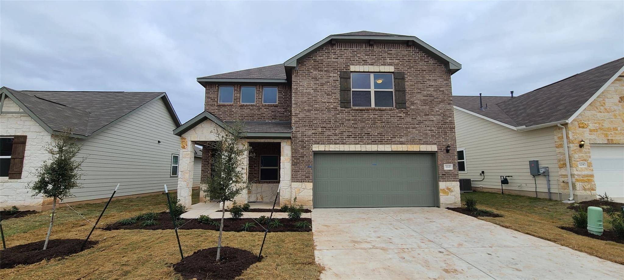 110 Palo Brea LOOP, Hutto, TX 78634