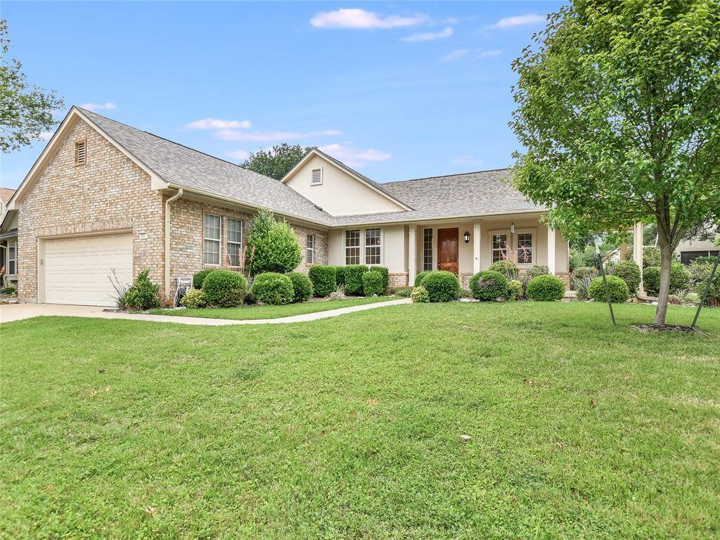 136 Blacksmiths DR, Georgetown, TX 78633