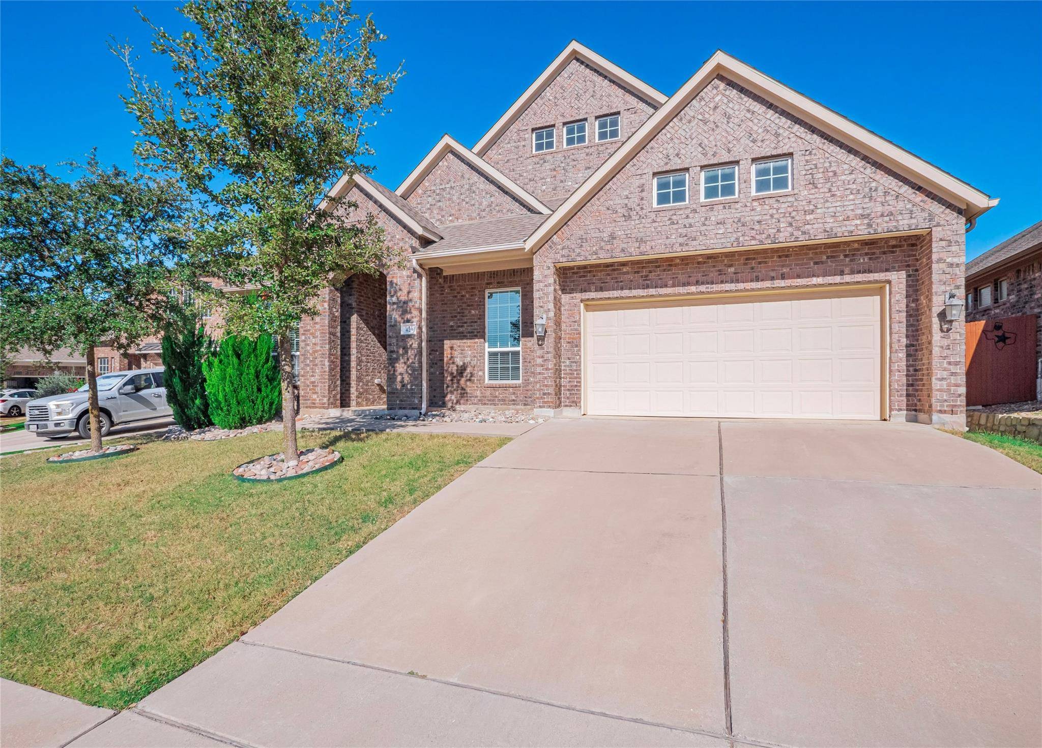 429 Betony LOOP, Buda, TX 78610