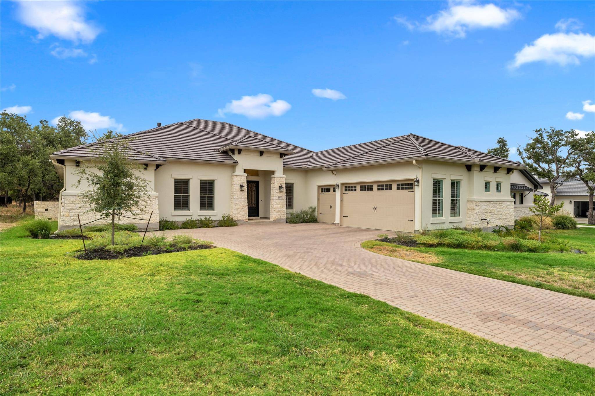 1014 Cimarron Hills TRL W, Georgetown, TX 78628