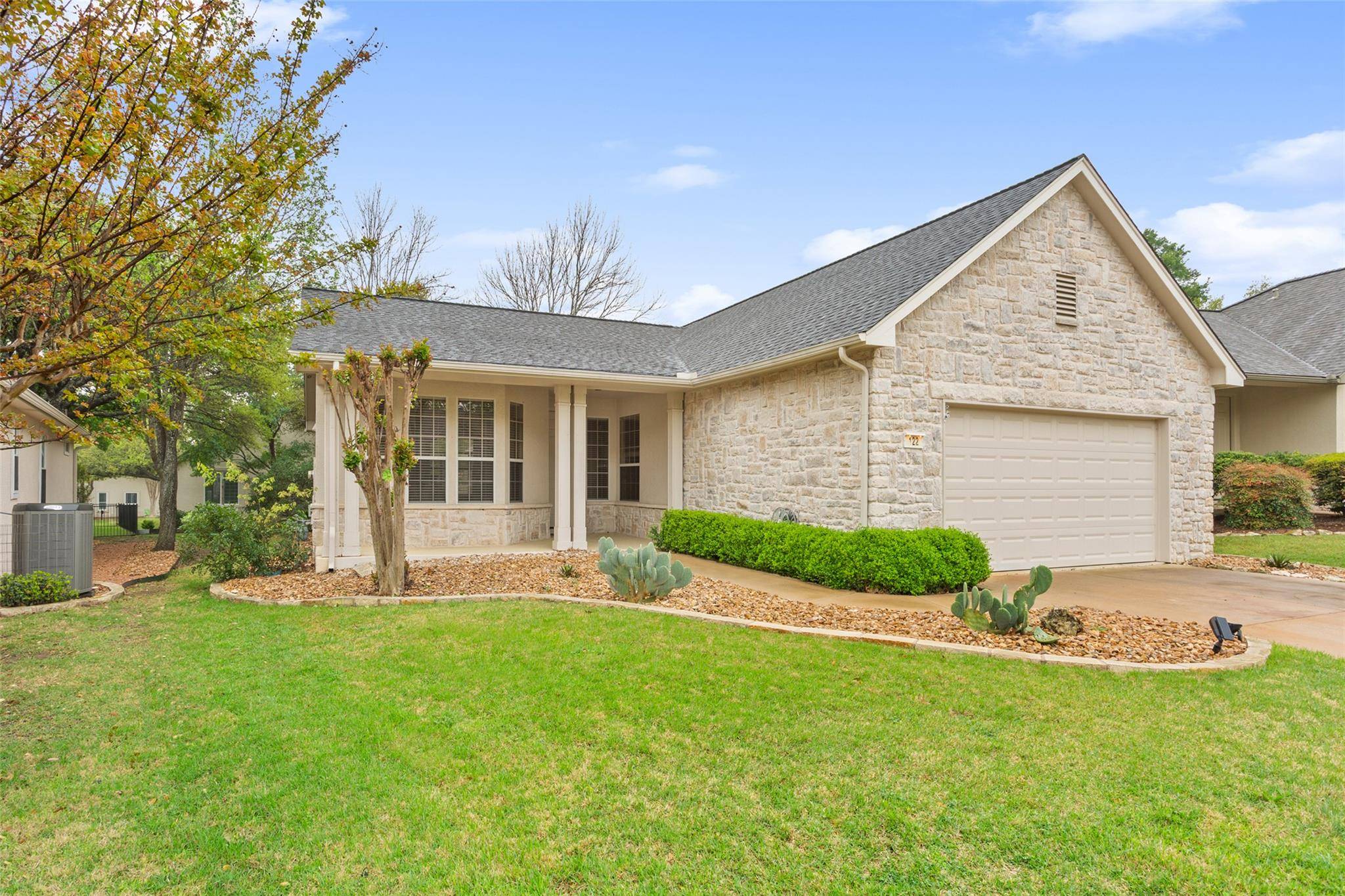 122 Lariat DR, Georgetown, TX 78633