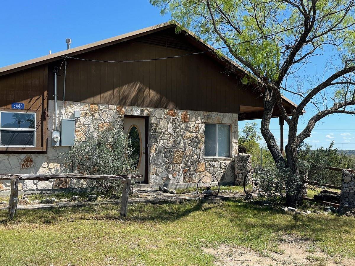 3448 FM 1715 RD, Lampasas, TX 76550