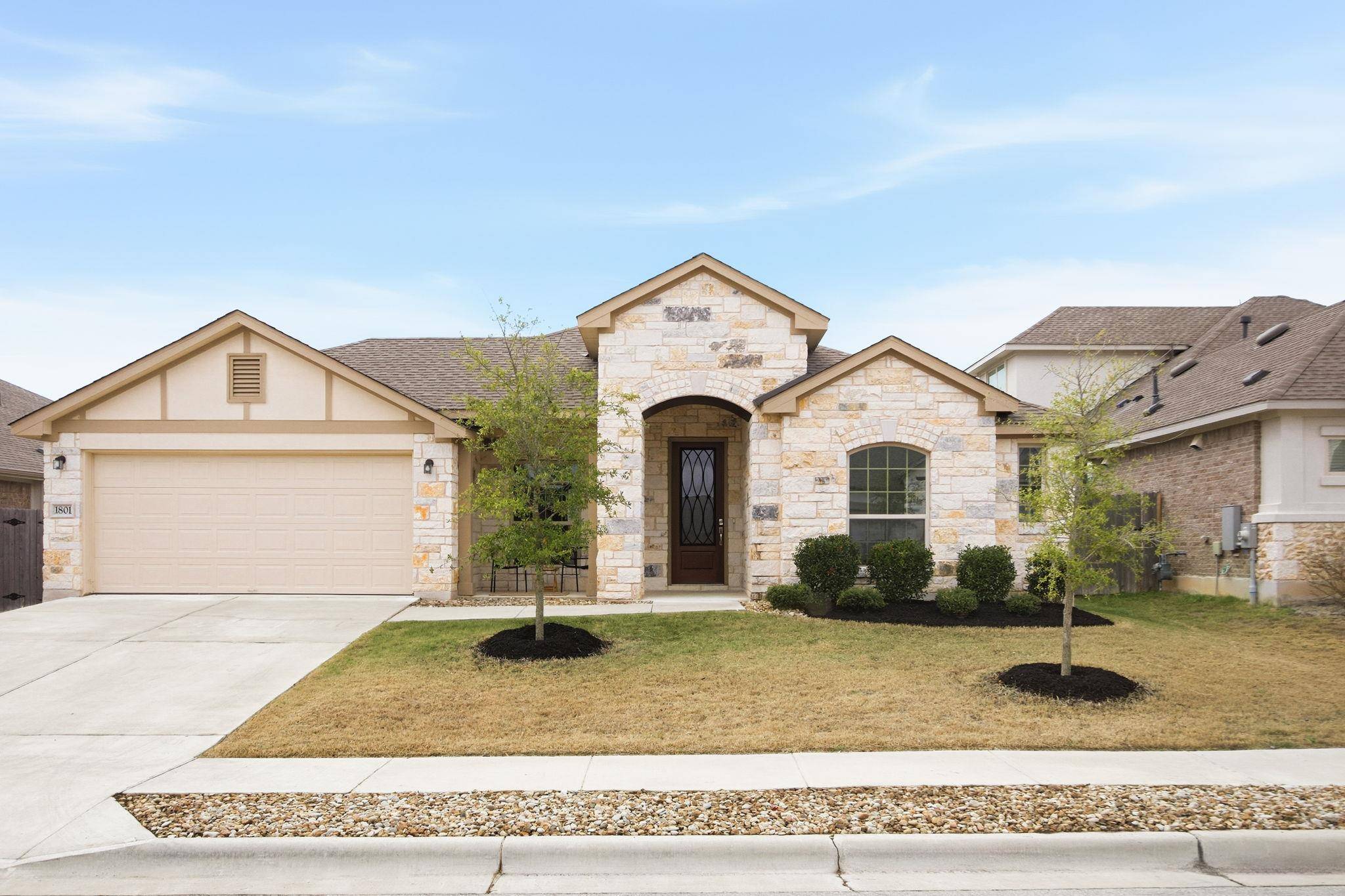 1801 Navajo Song LN, Leander, TX 78641
